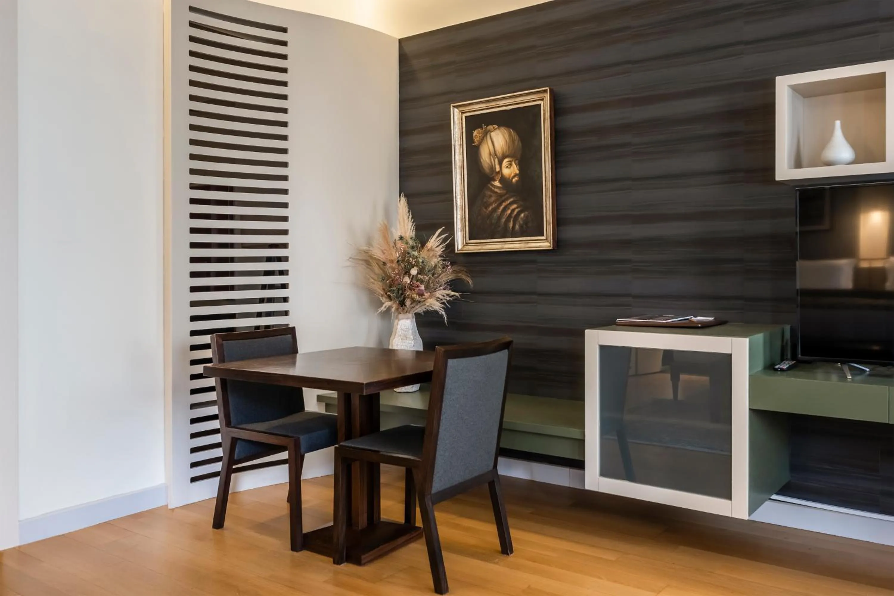 Living room in Ansen Hotel and Suites