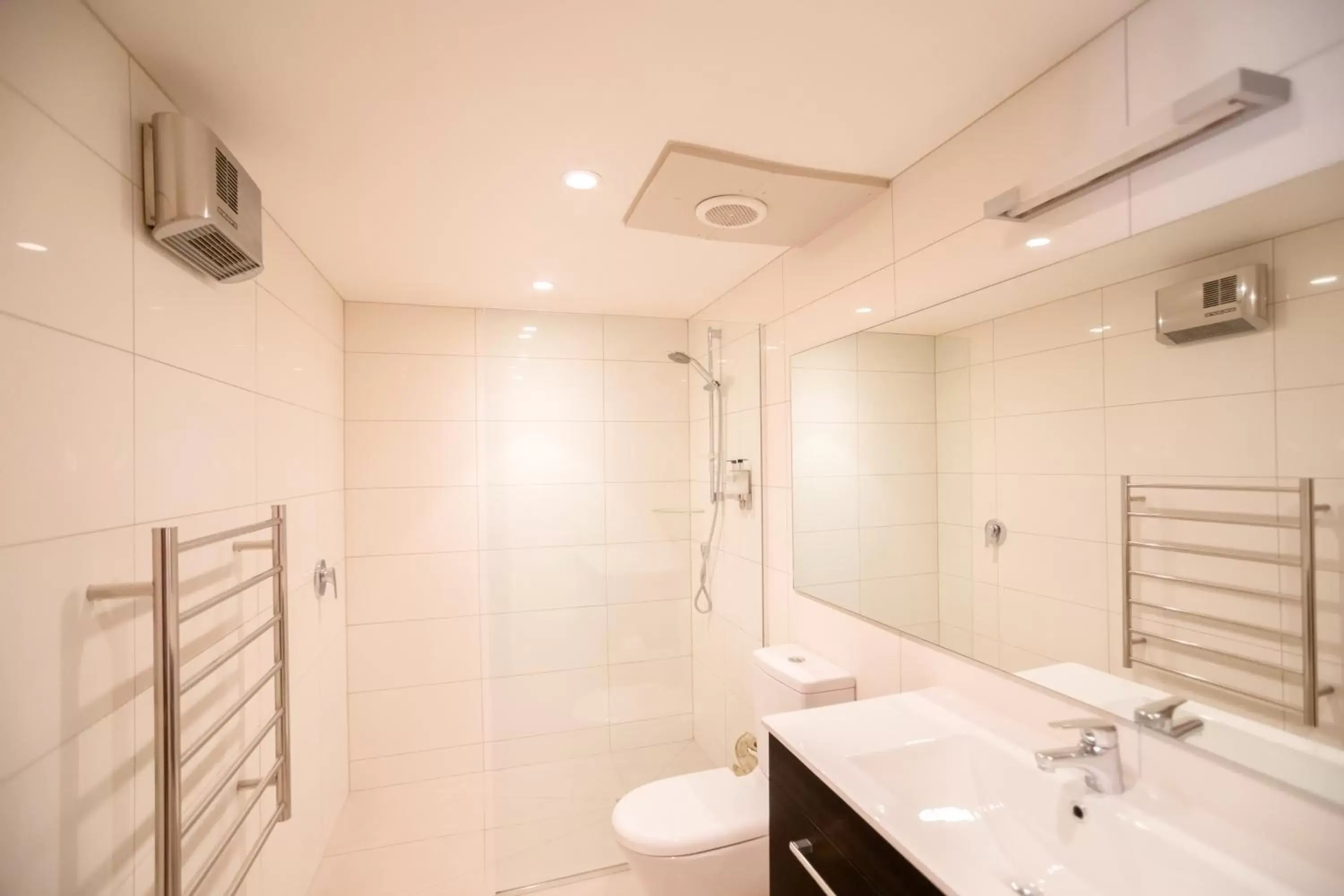 Shower, Bathroom in Cranbury Court Apartments