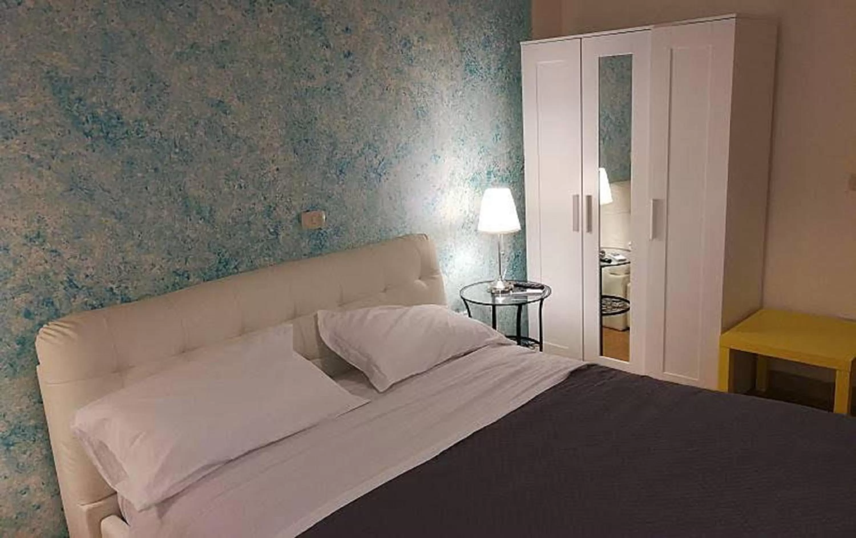 Standard King Room - single occupancy in Antichi Riverberi in Station