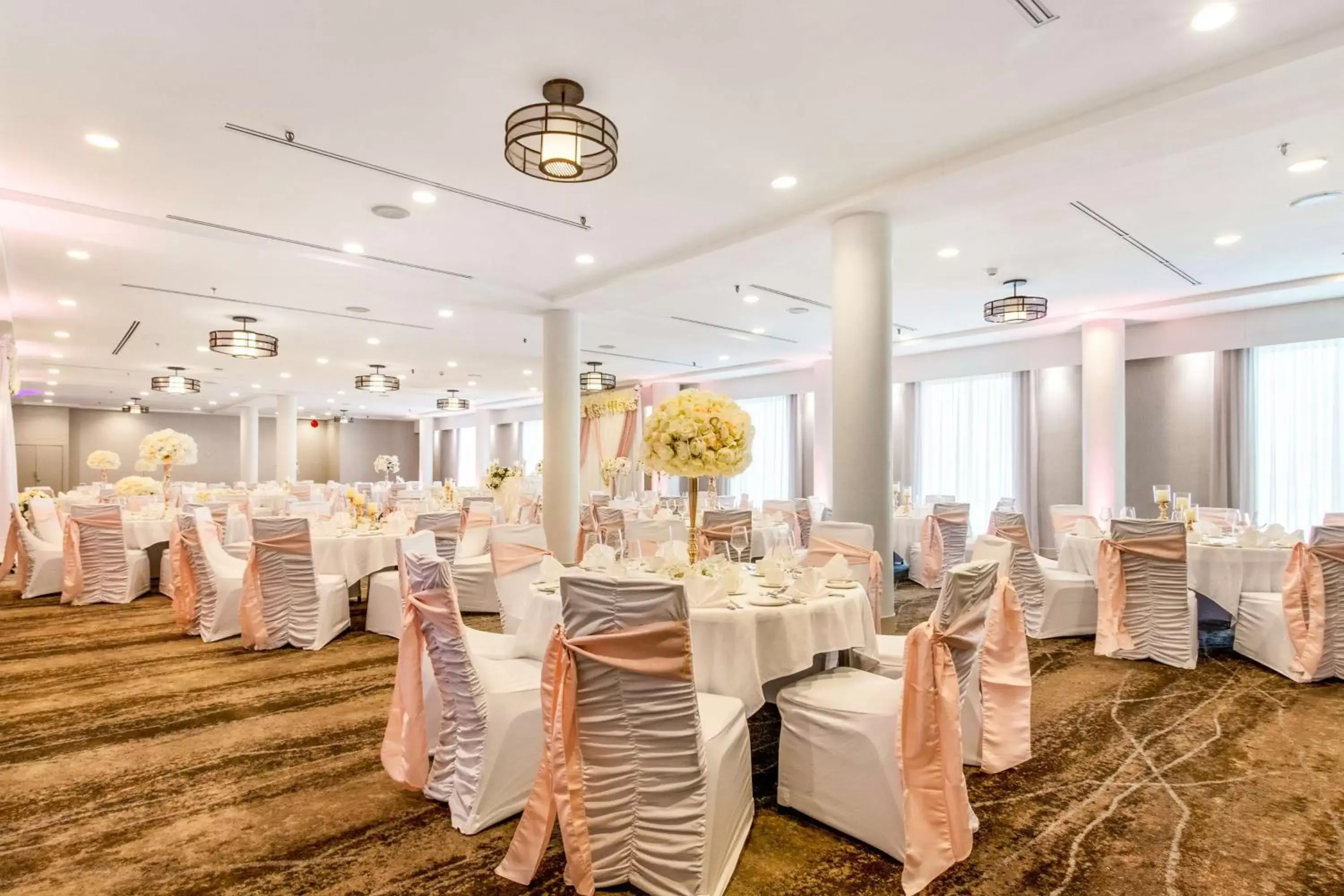 Other, Banquet Facilities in Best Western Premier Calgary Plaza Hotel & Conference Centre