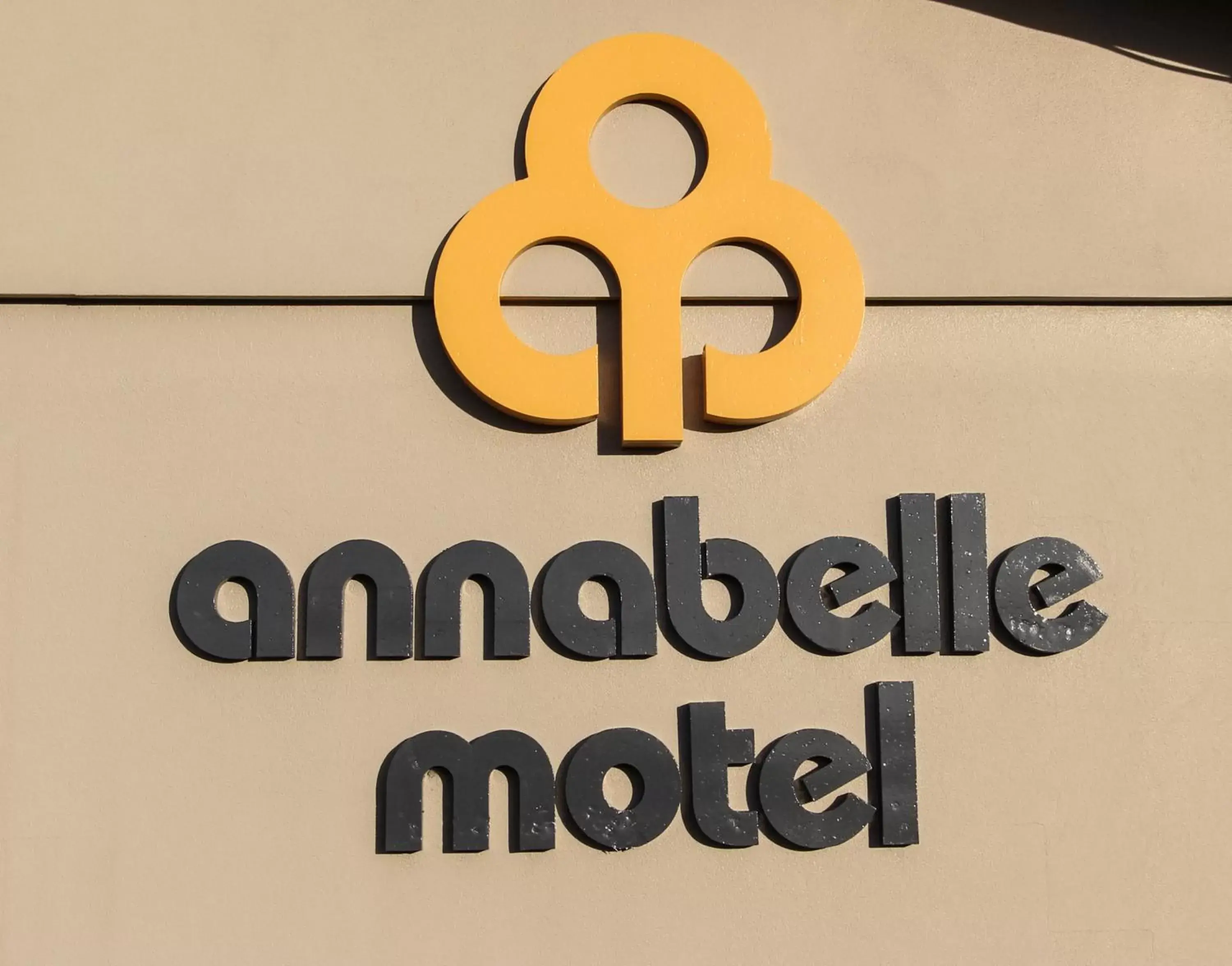 Property logo or sign in Annabelle Motel