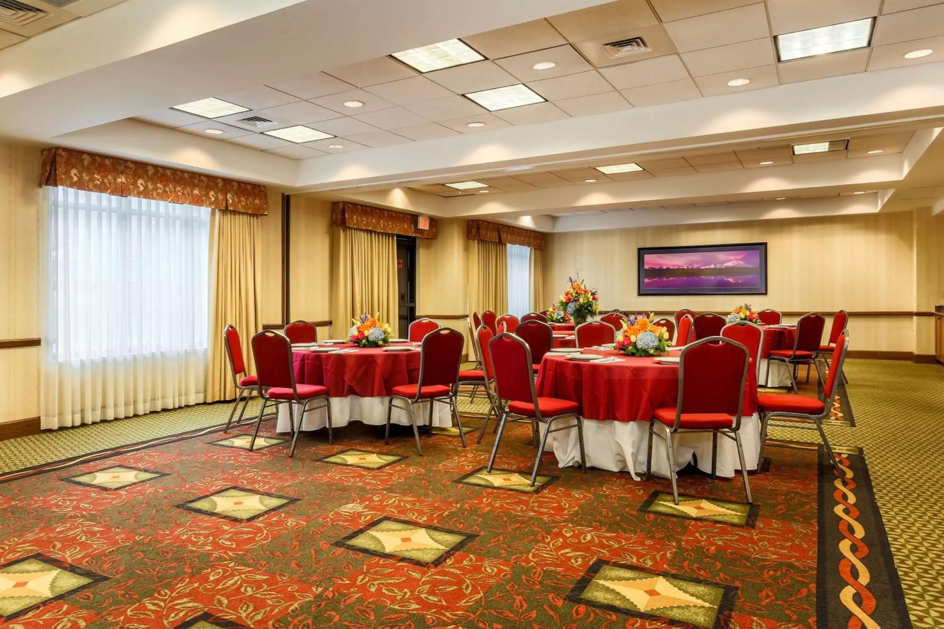 Meeting/conference room, Banquet Facilities in Hilton Garden Inn Anchorage