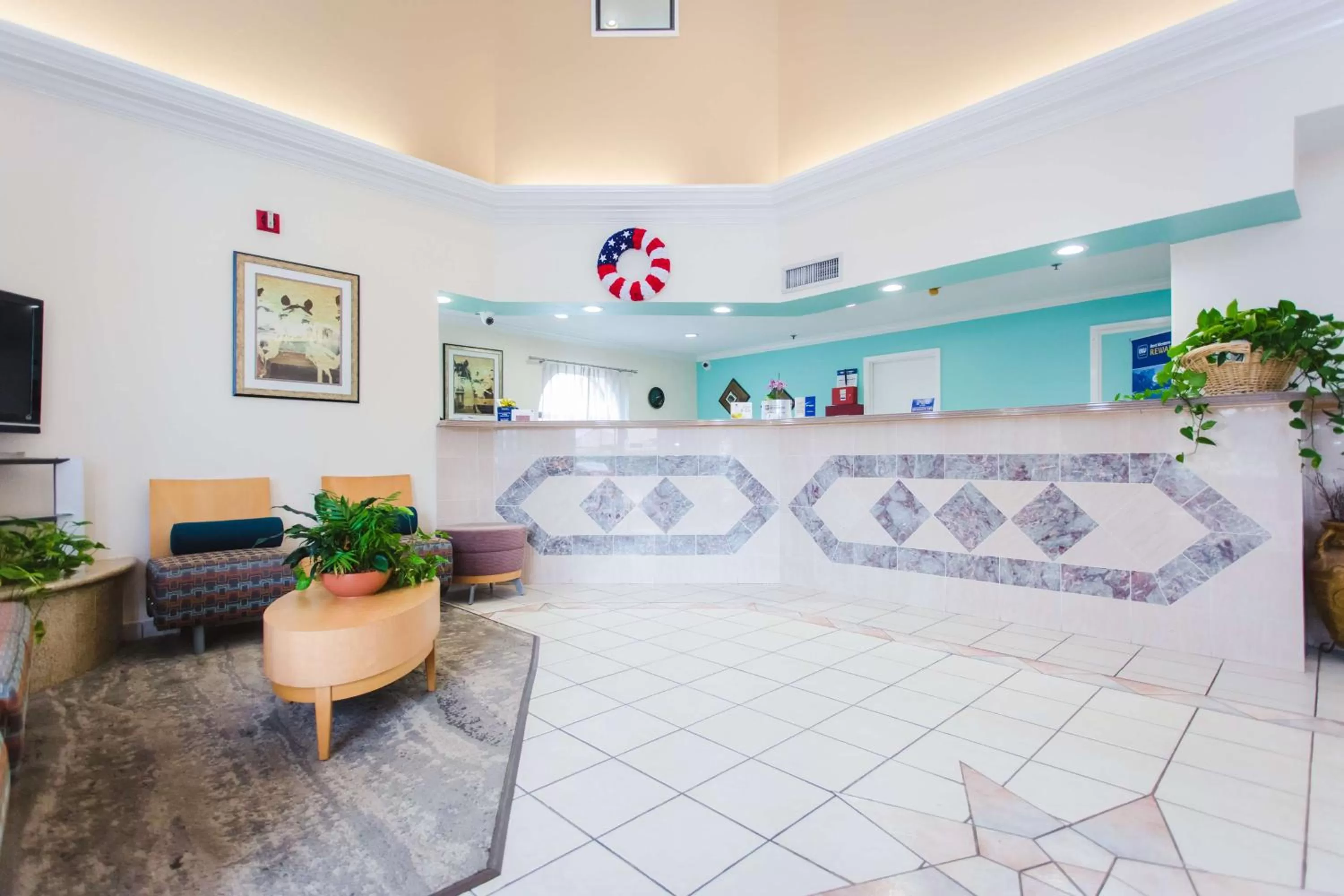 Lobby or reception in Best Western Pearland Inn