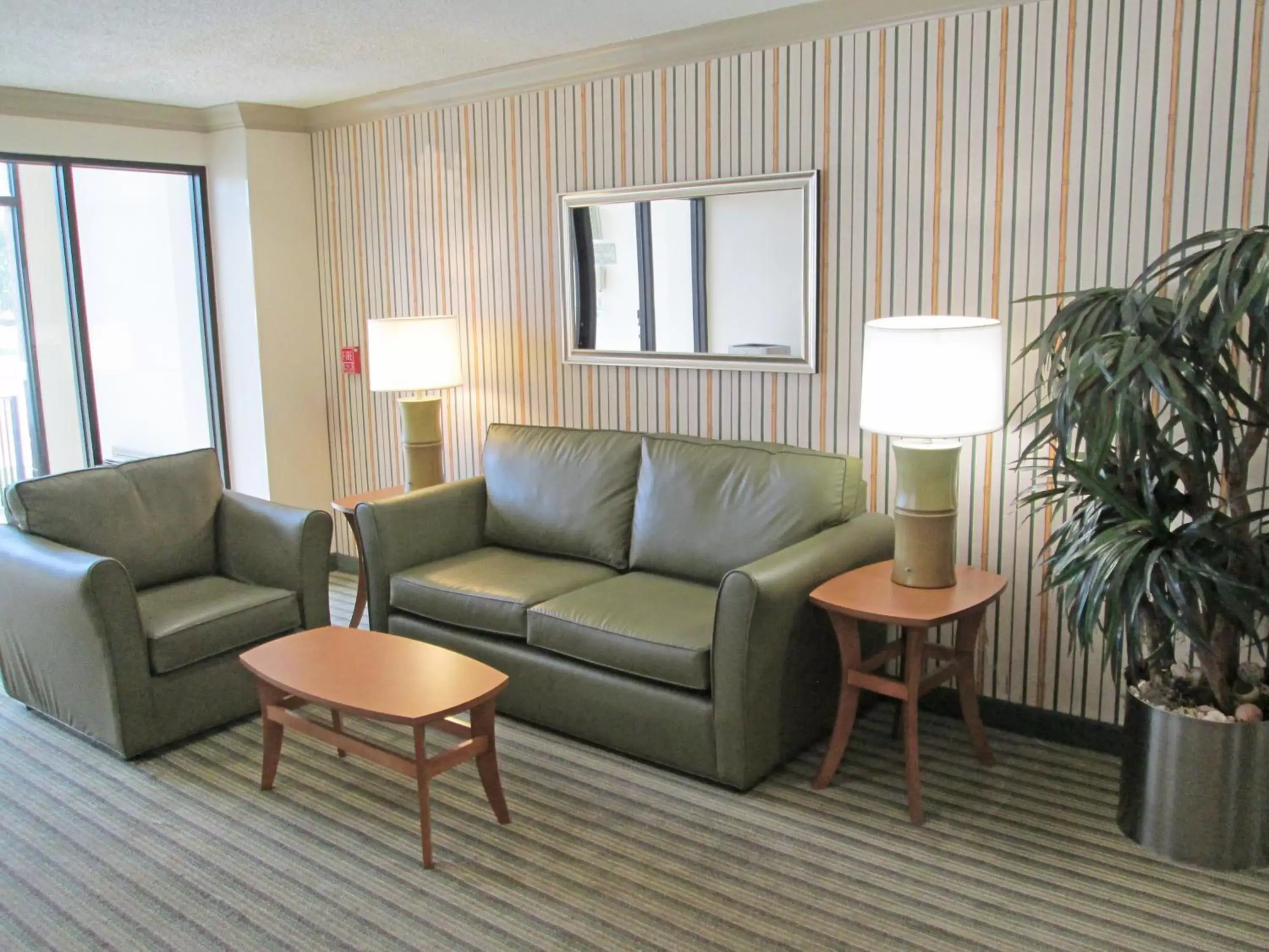 Lobby or reception, Seating Area in Extended Stay America Suites - Fort Worth - Fossil Creek