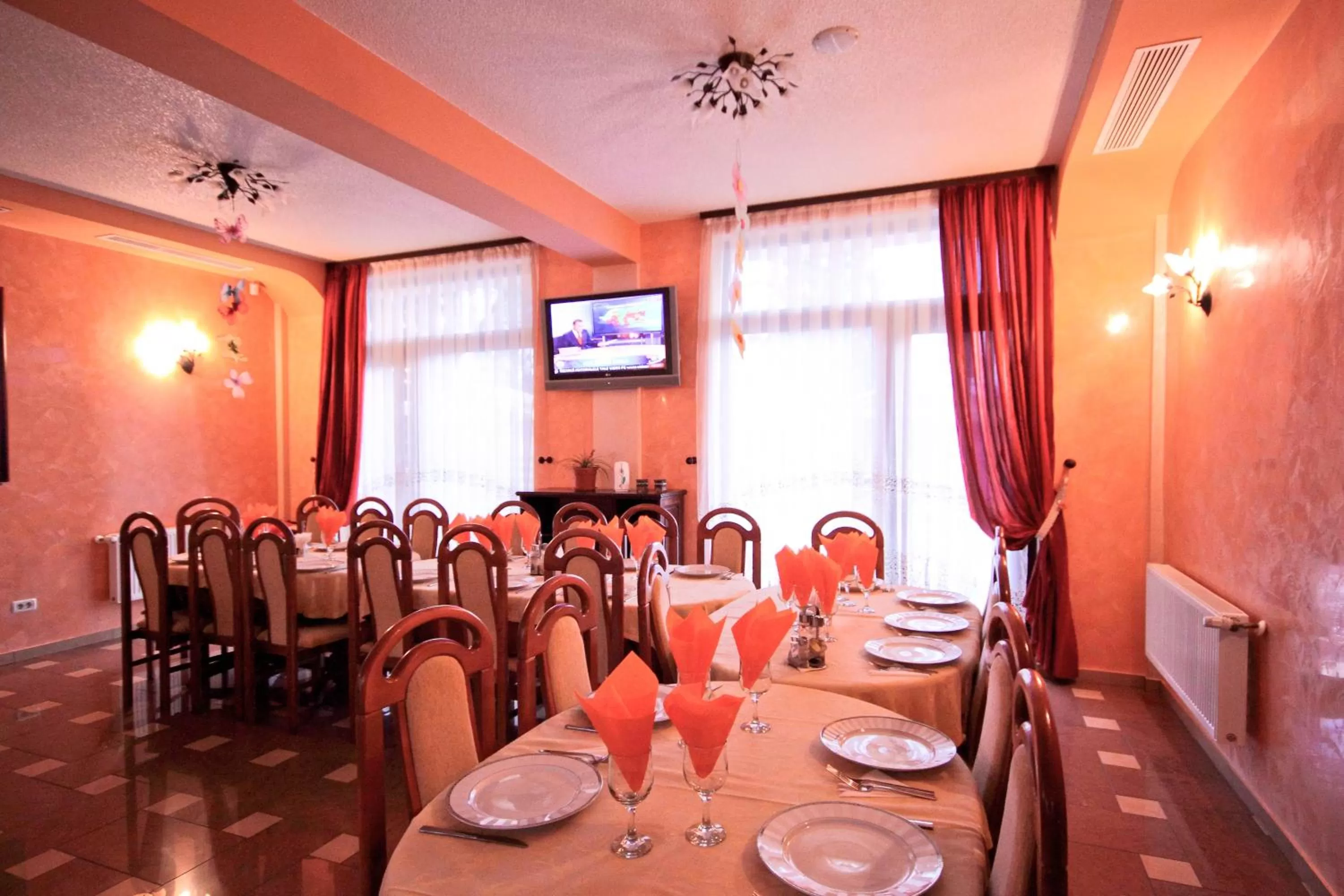 Restaurant/places to eat in Complex Turistic Le Baron