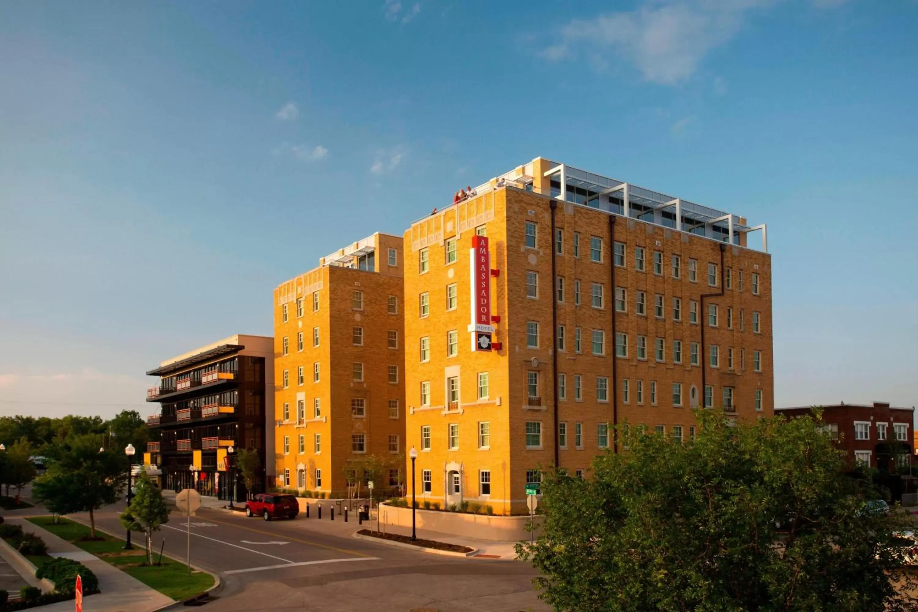 Property Building in Ambassador Hotel Oklahoma City, Autograph Collection