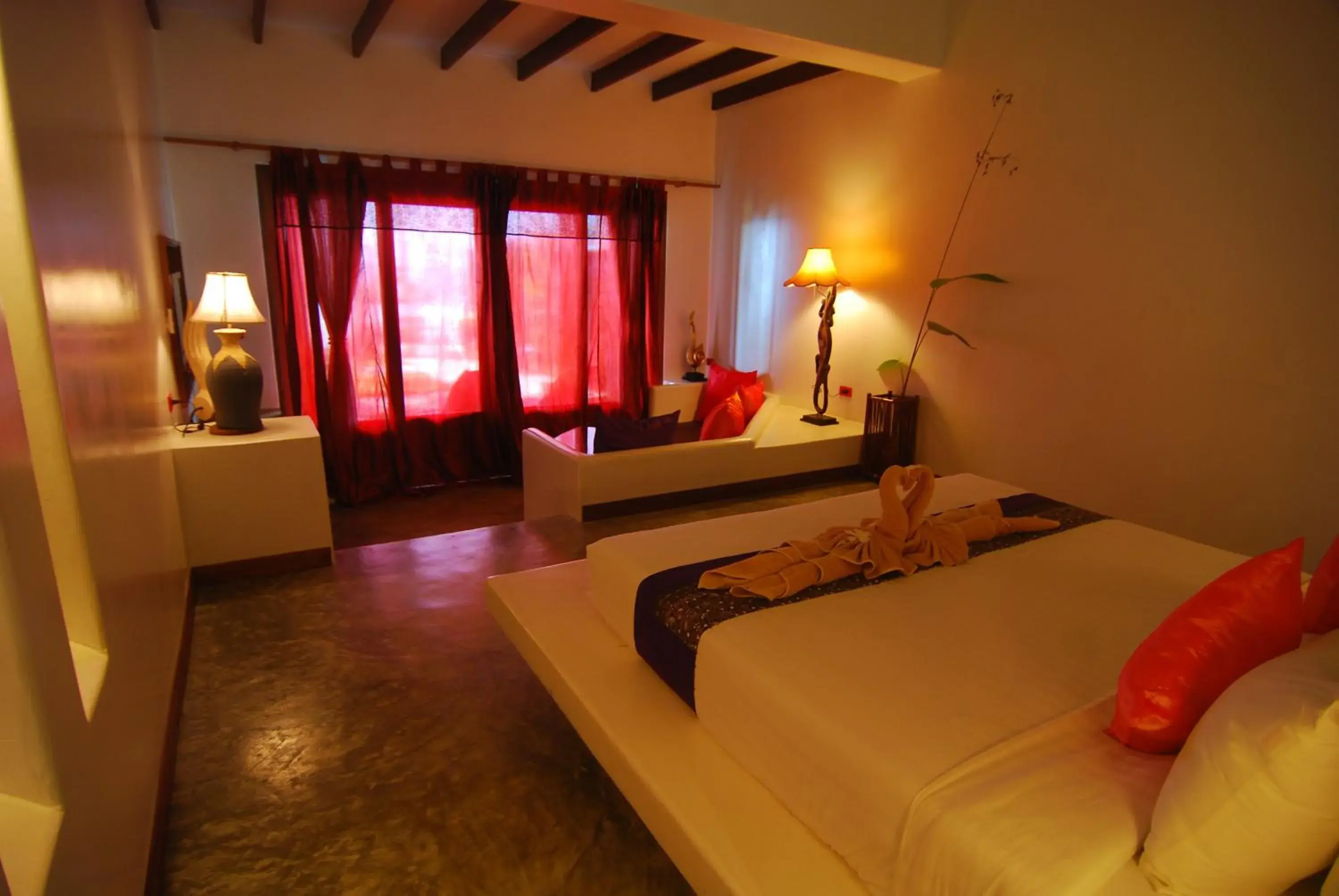 Photo of the whole room, Bed in Andalay Boutique Resort