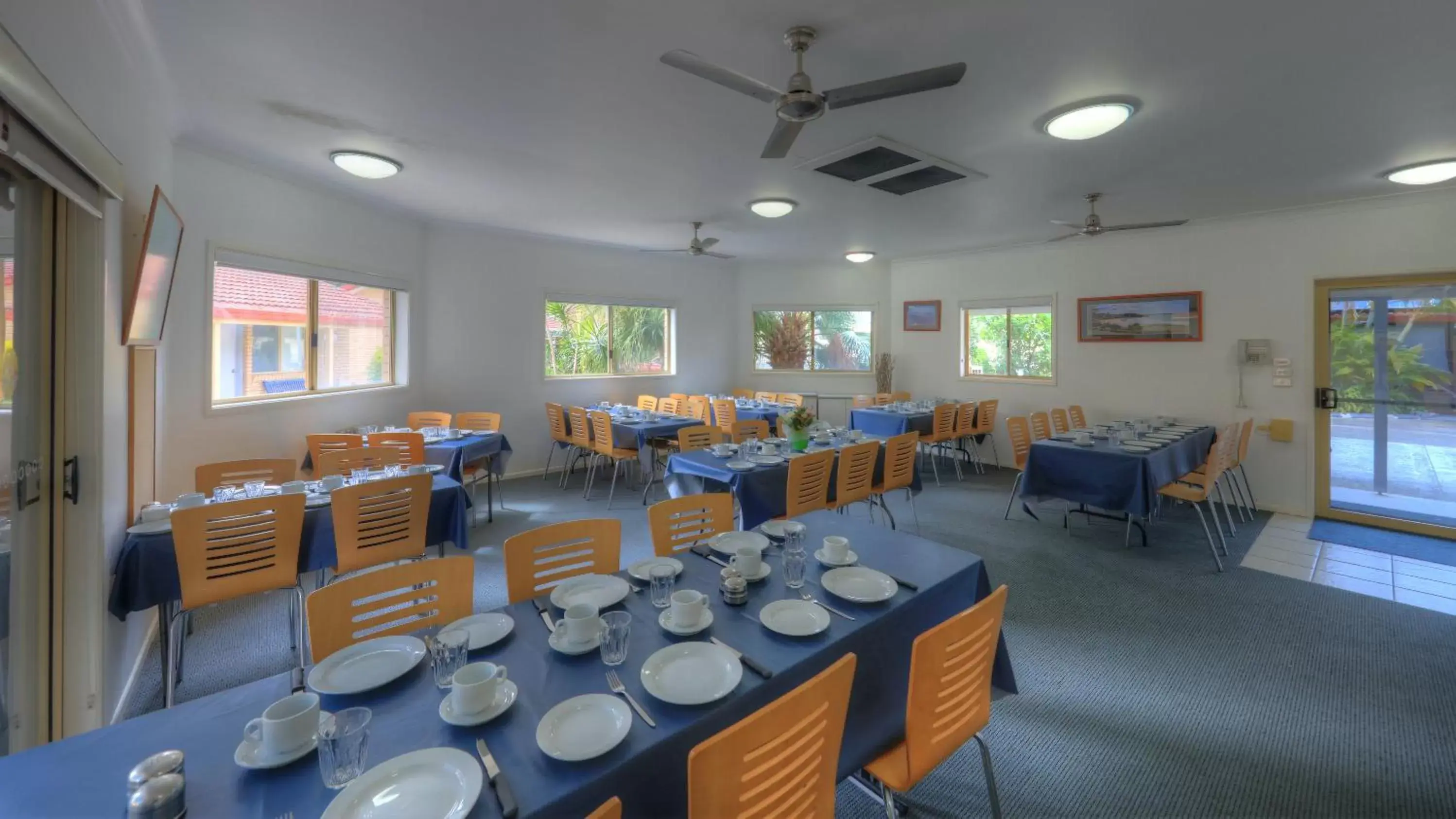 Dinner, Restaurant/Places to Eat in Yamba Motor Inn