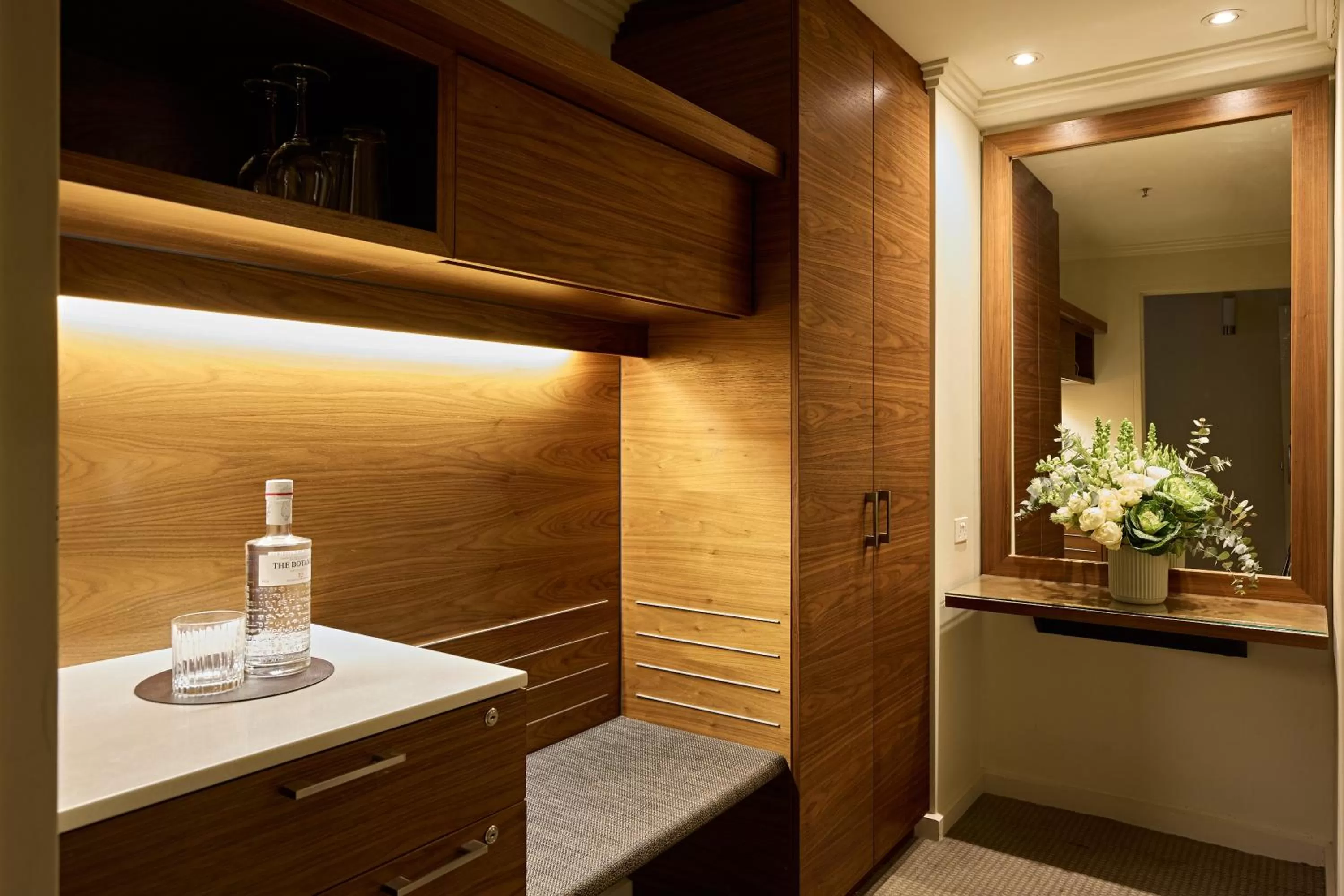 furniture in View Melbourne