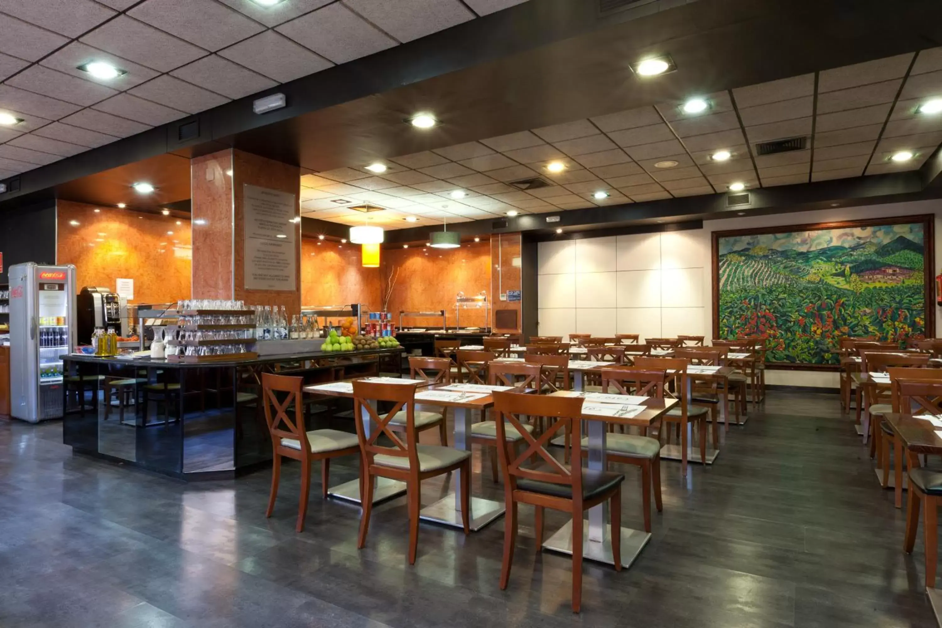 Lounge or bar, Restaurant/Places to Eat in Senator Barajas