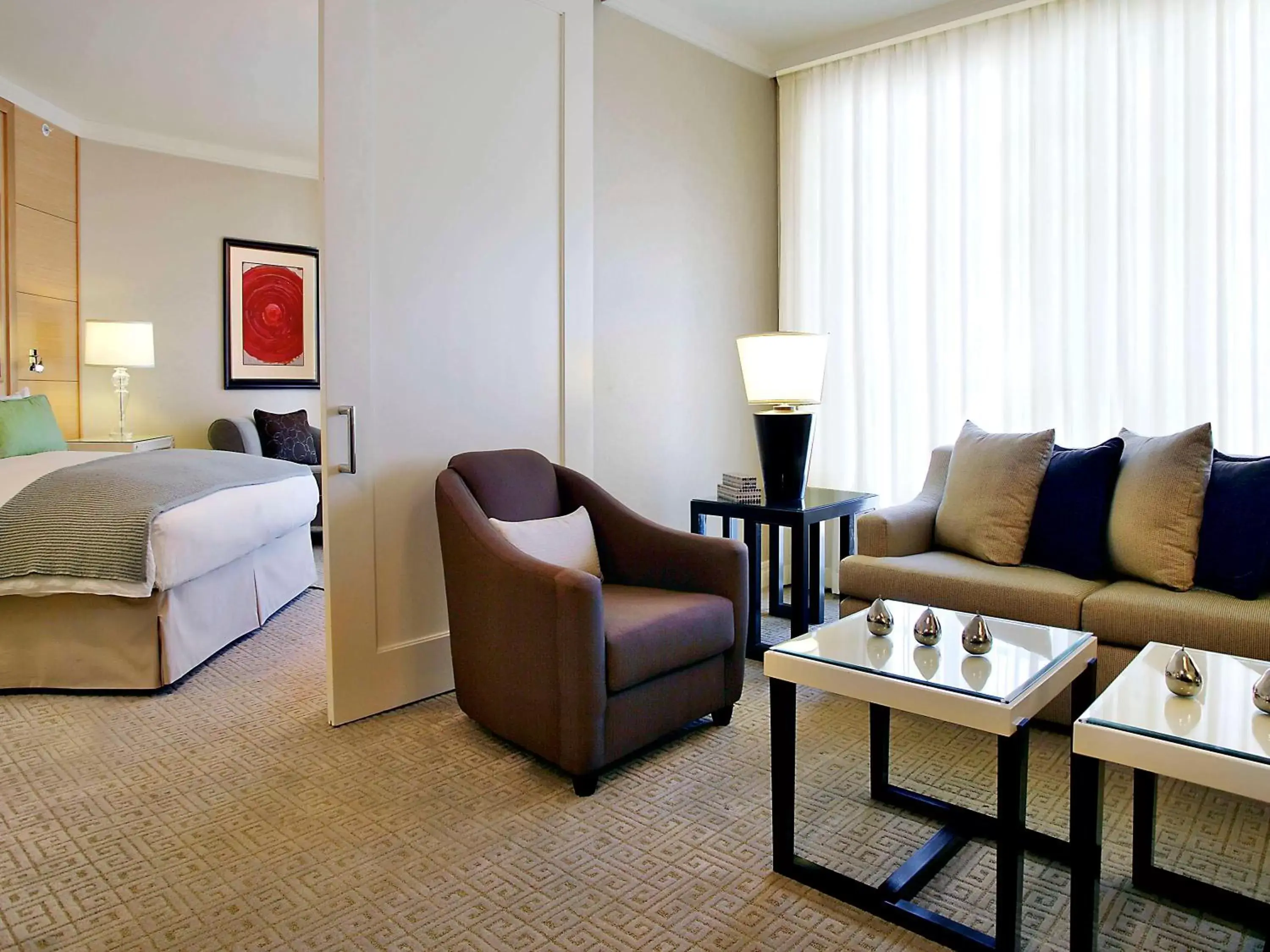 Bedroom, Seating Area in Hotel Sofitel Los Angeles at Beverly Hills