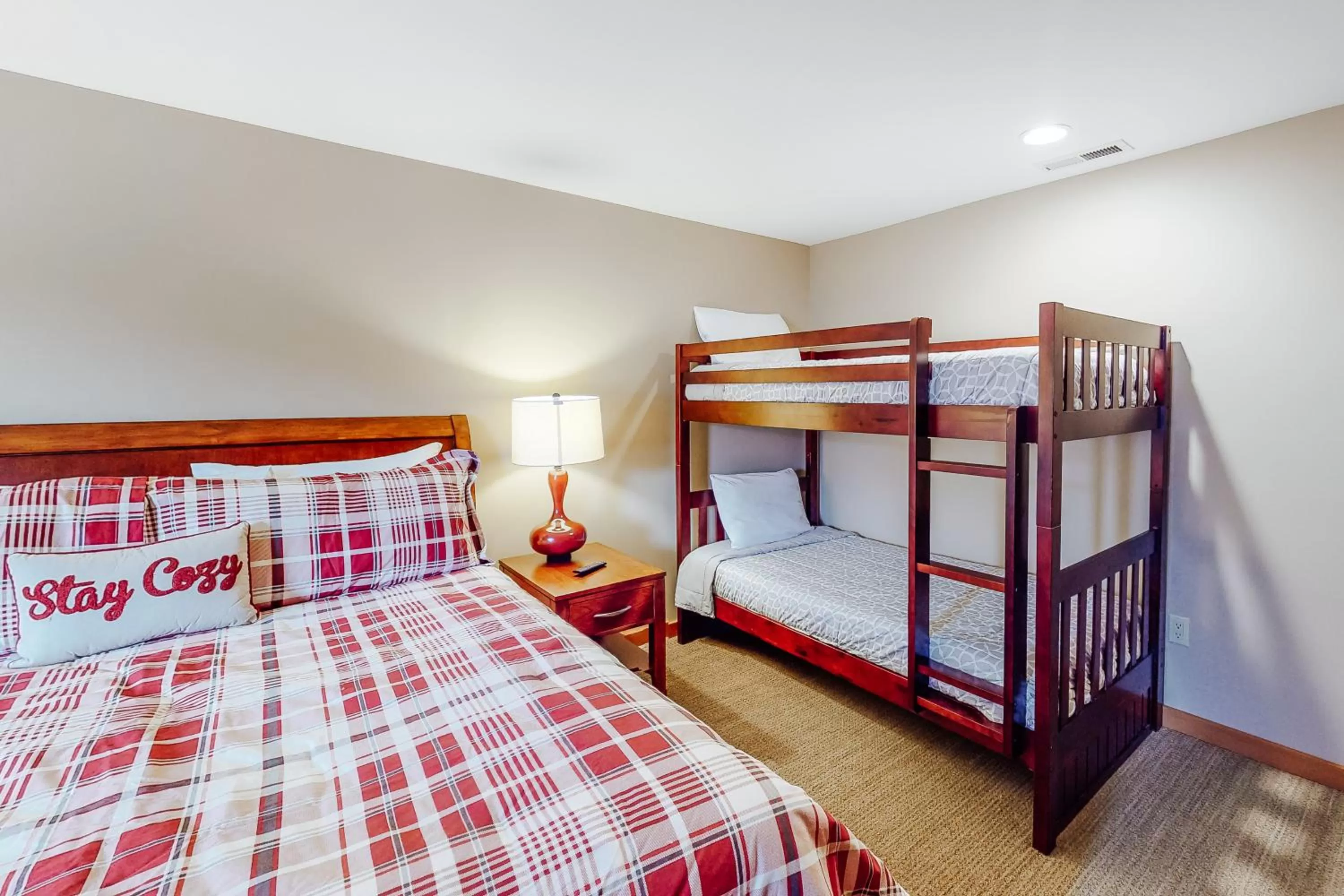 Bed in Driftin' Cabanas