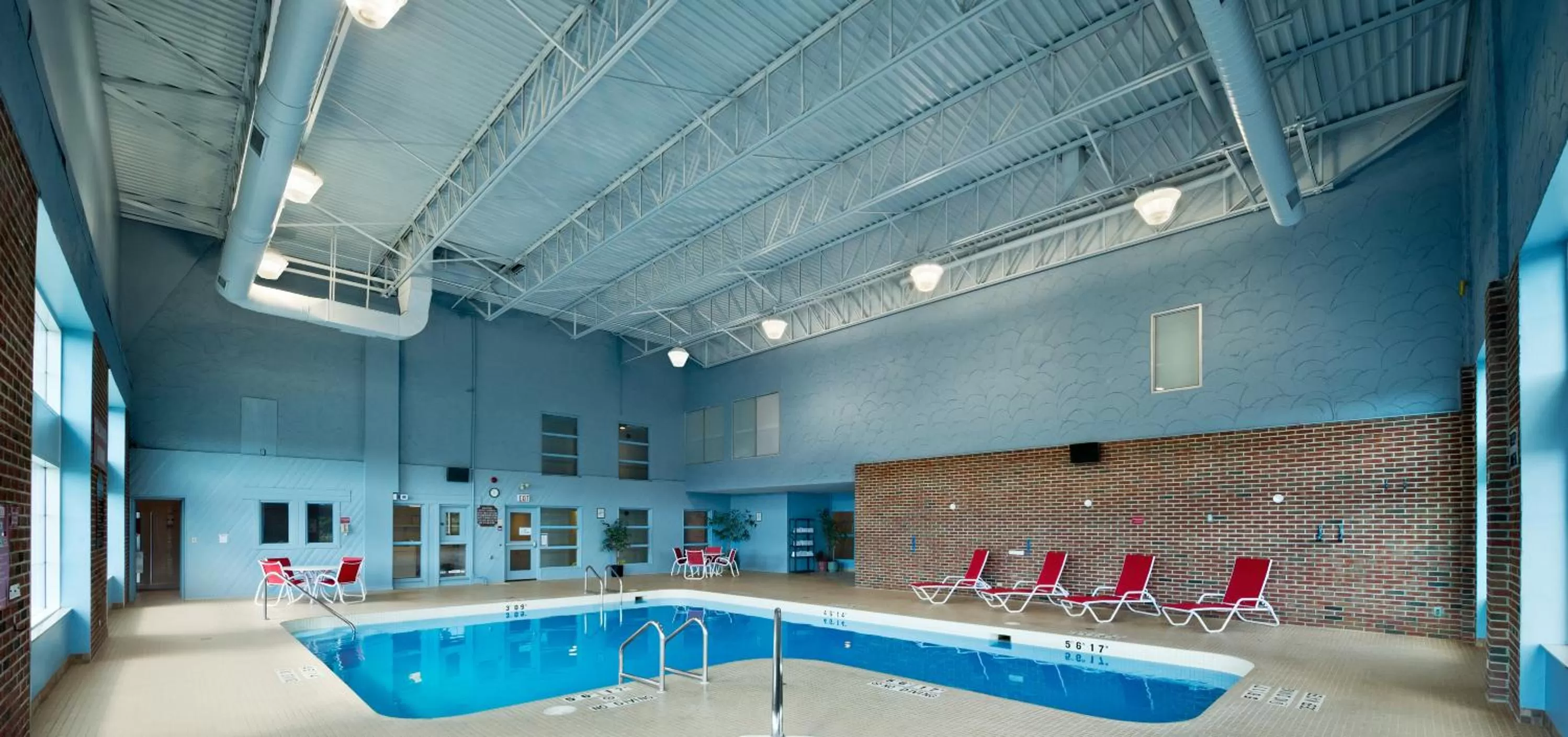 Swimming pool in Ramada by Wyndham Trenton