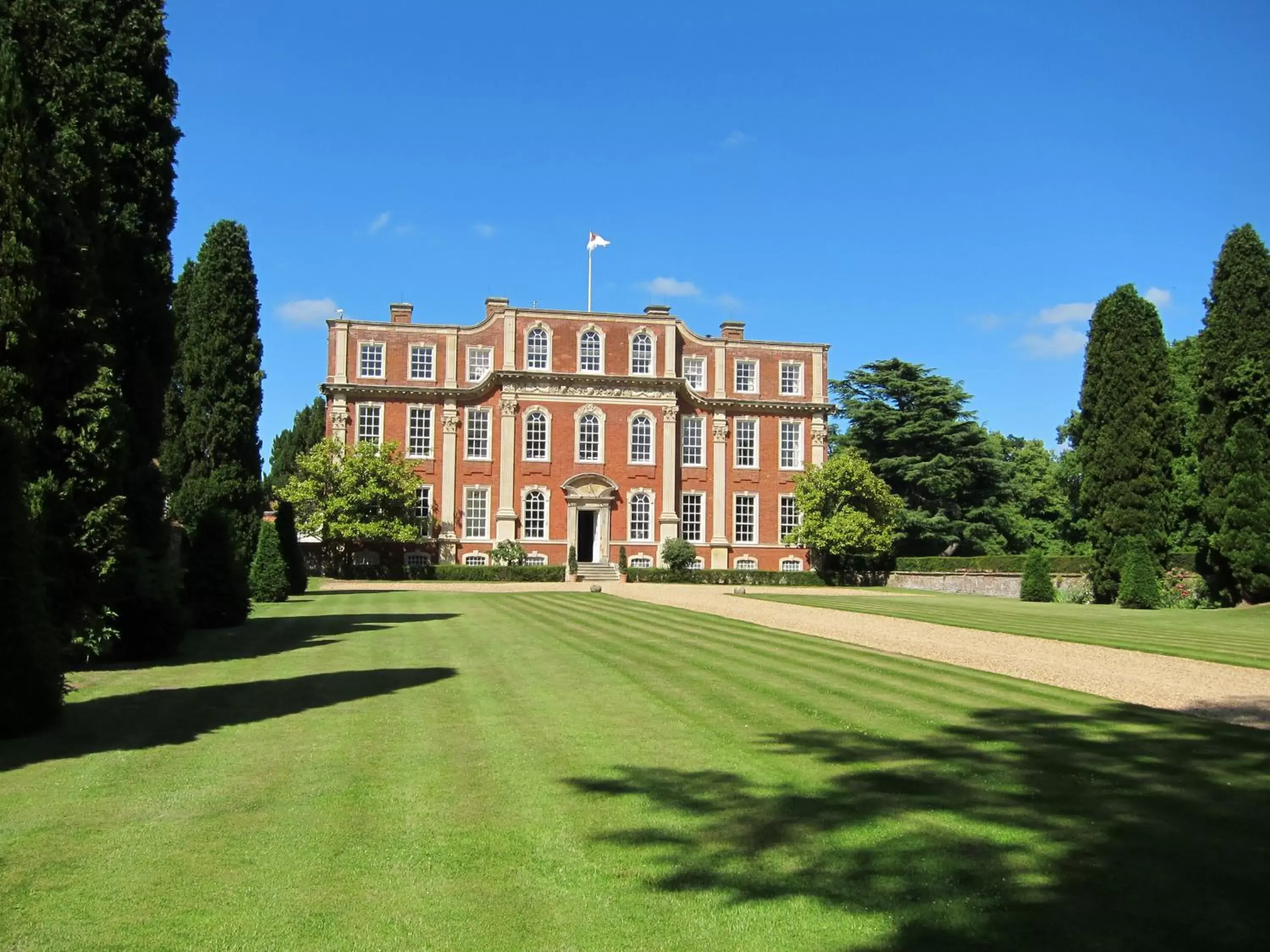 Facade/entrance, Property Building in Chicheley Hall