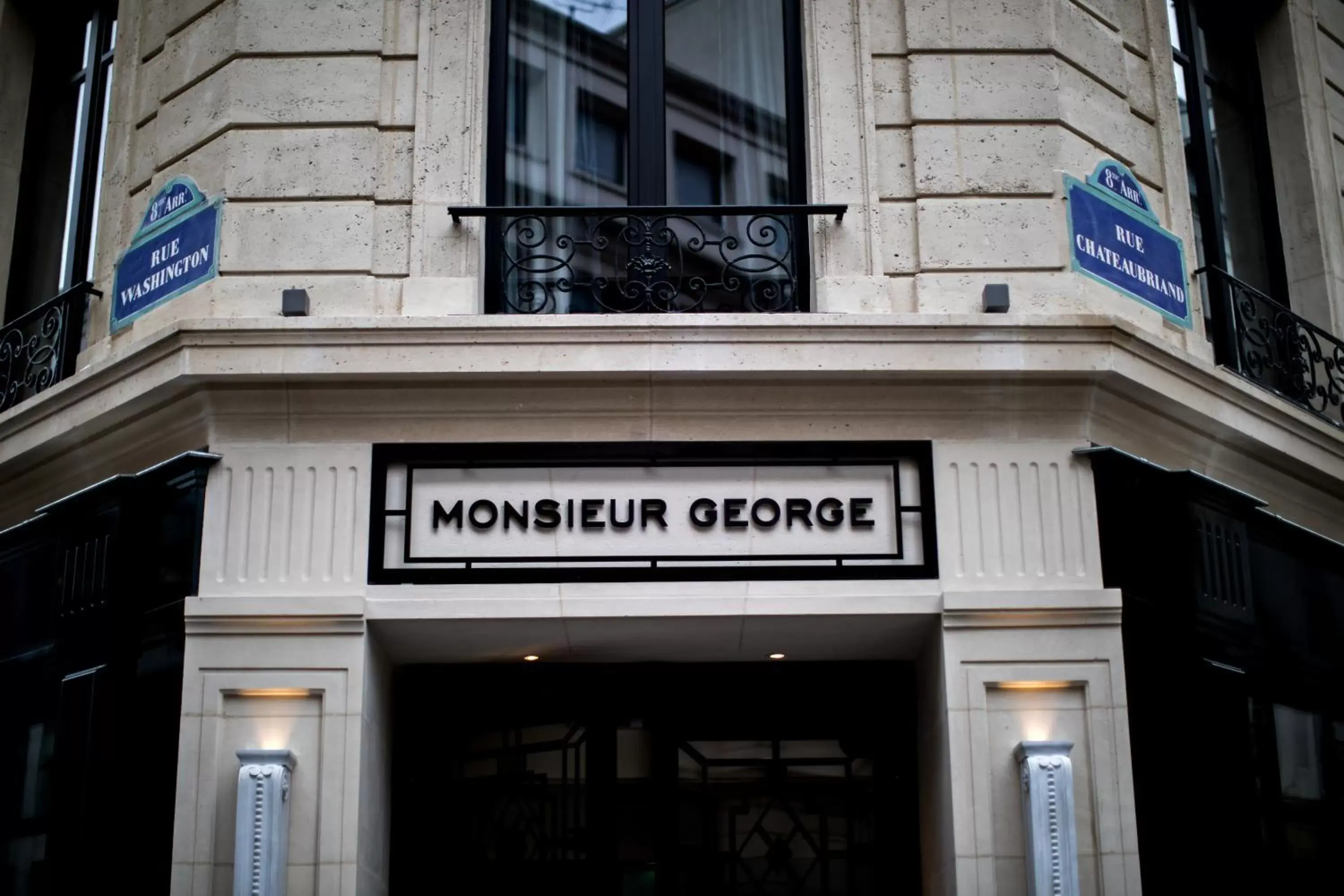 Facade/entrance in Monsieur George Hotel & Spa - Champs-Elysées