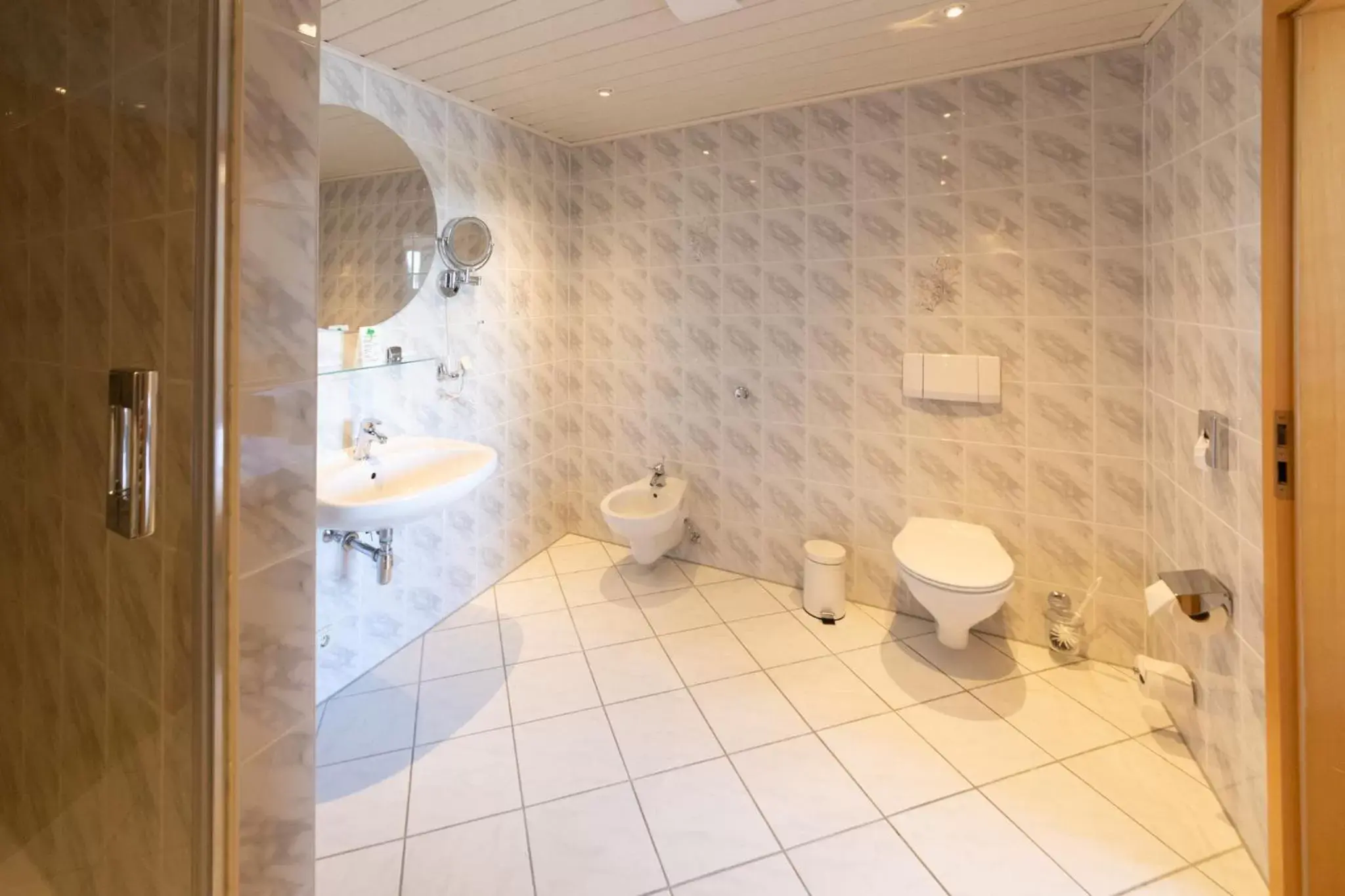 Bathroom in Hotel Wald und See