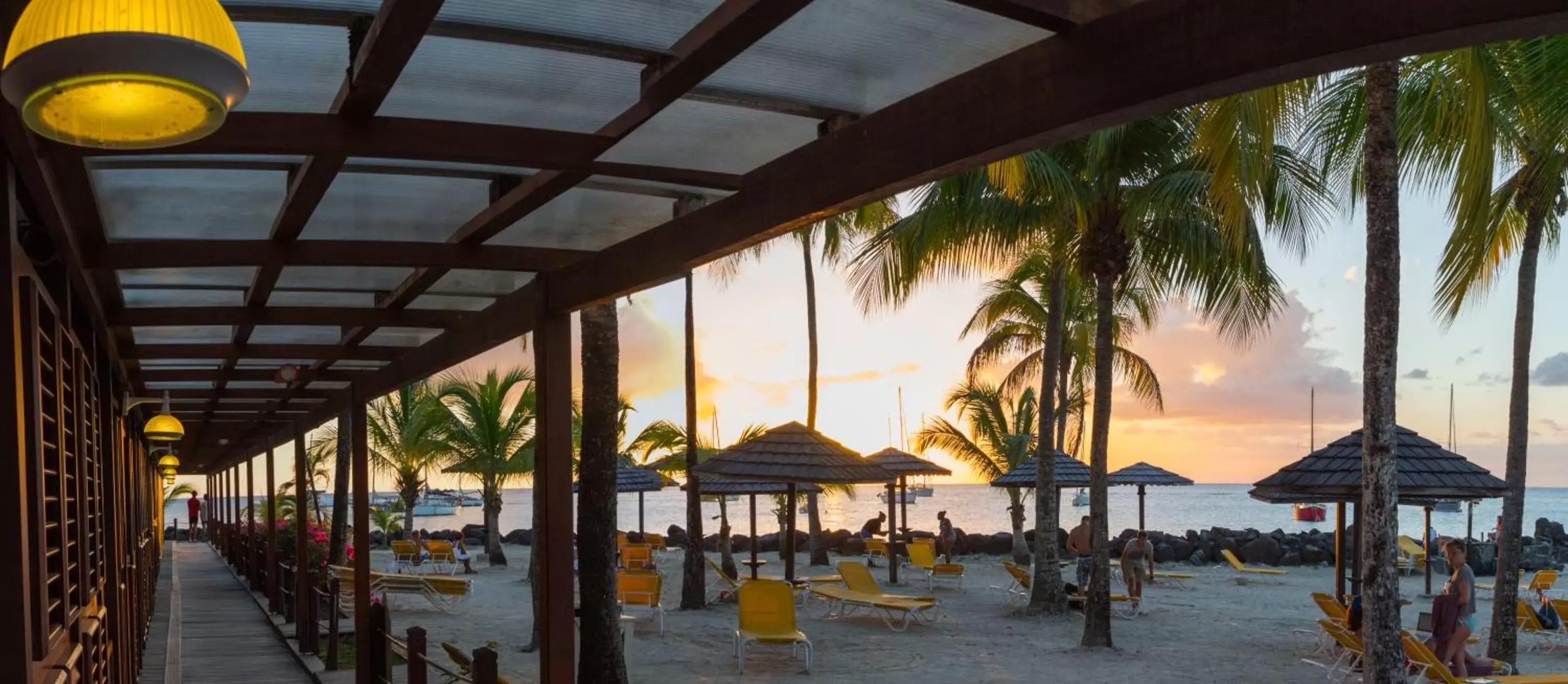 Beach, Sunrise/Sunset in Hotel Bakoua Martinique