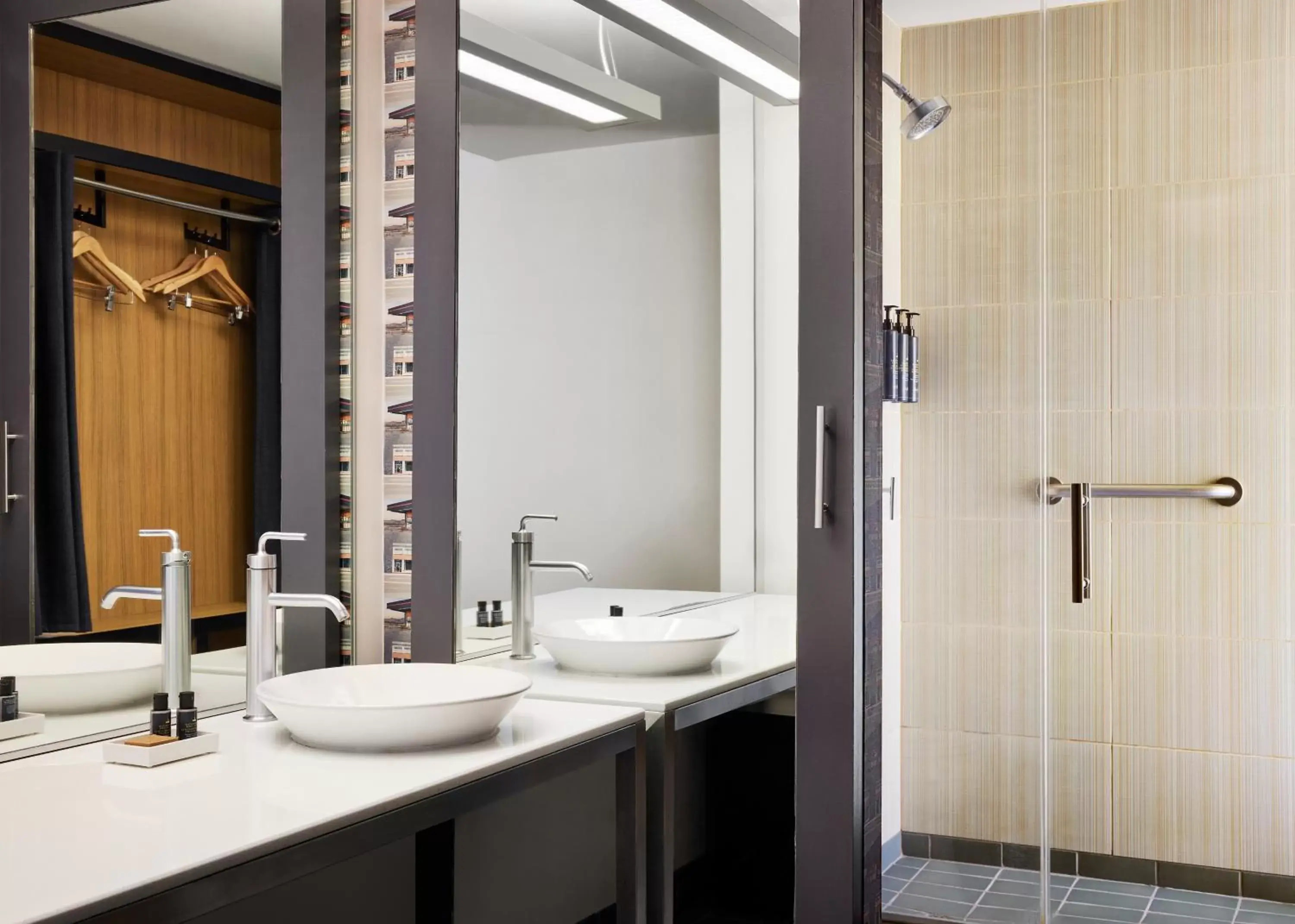 Bathroom in Aloft Leawood-Overland Park