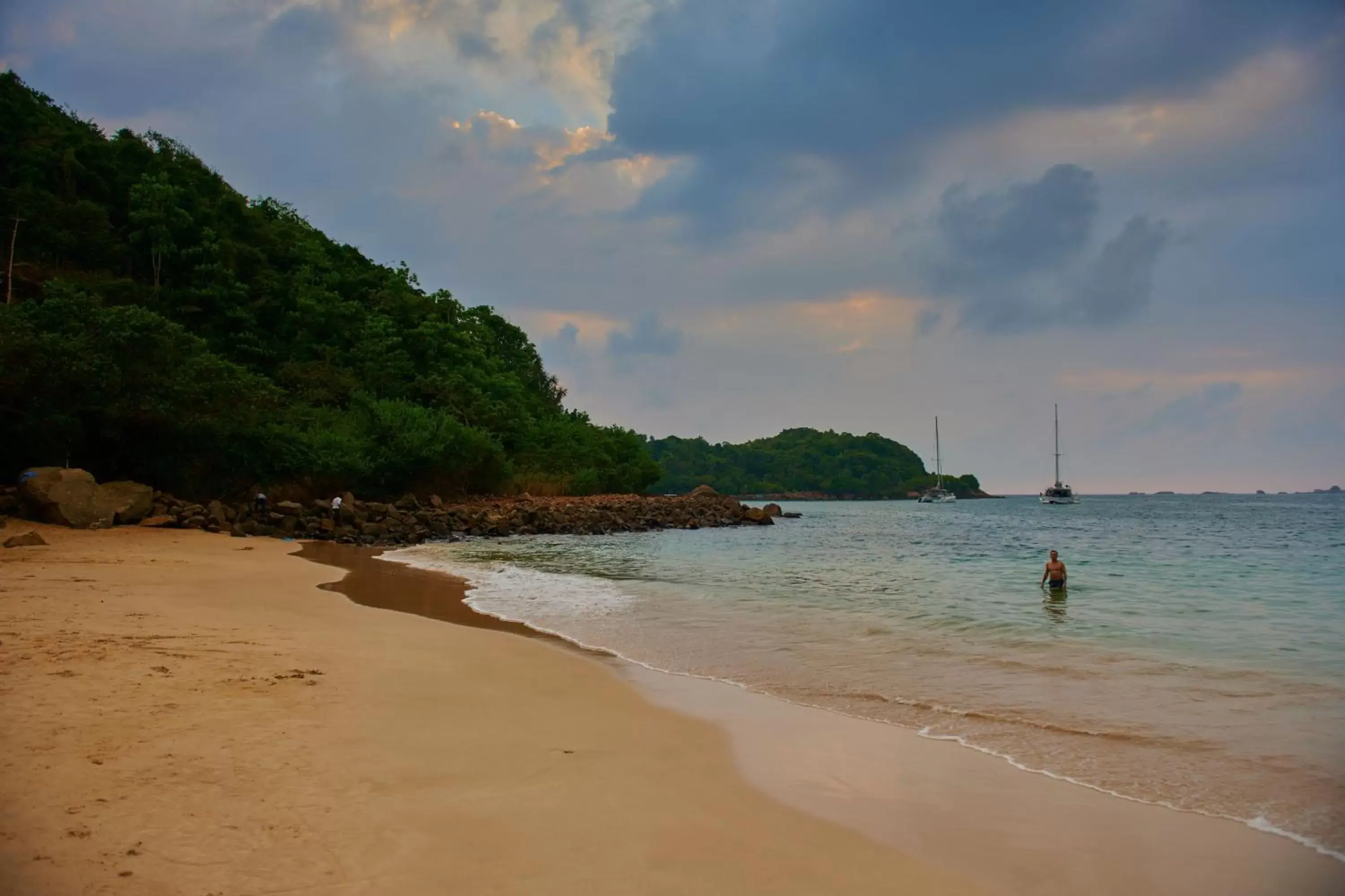 Off site, Beach in Agnus Unawatuna