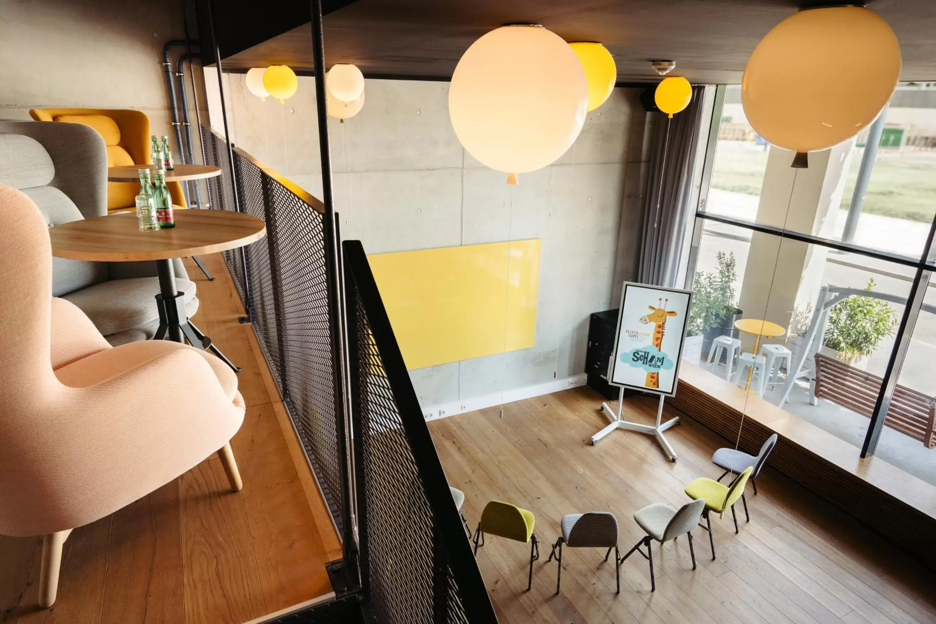 Business facilities, Seating Area in Hotel Schani Wien