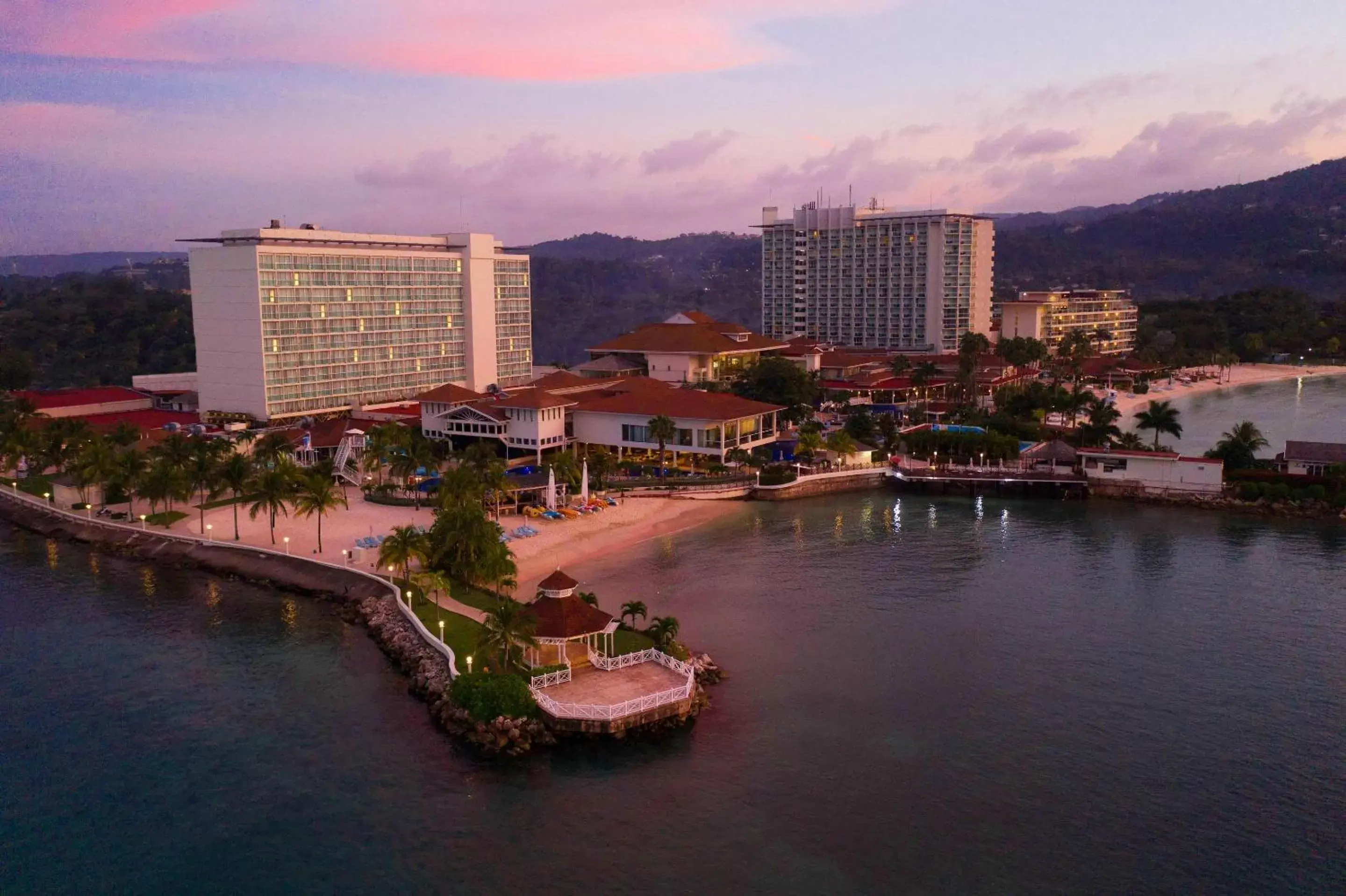 Property building, Bird's-eye View in Moon Palace Jamaica