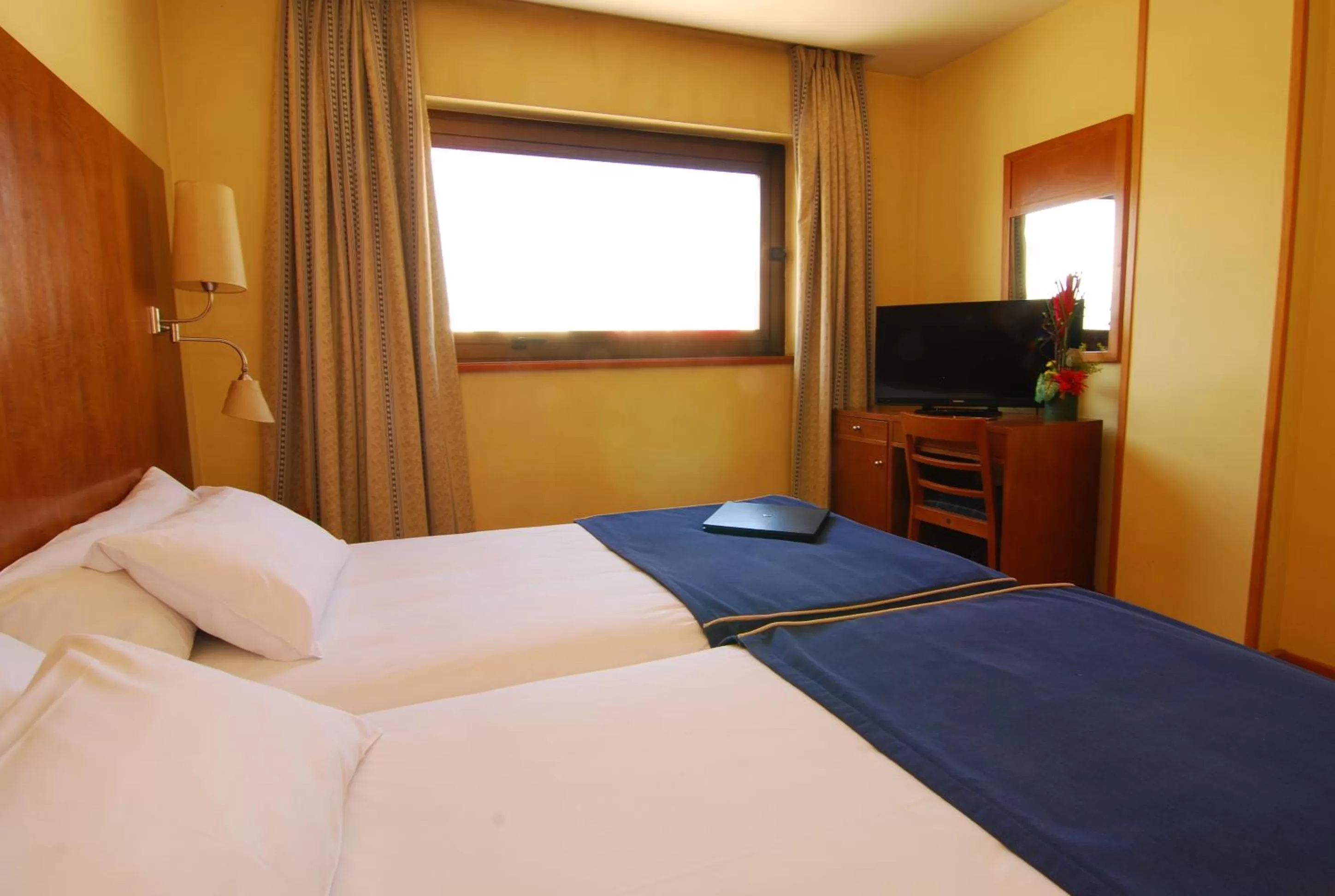 Bed in Hotel Galaico