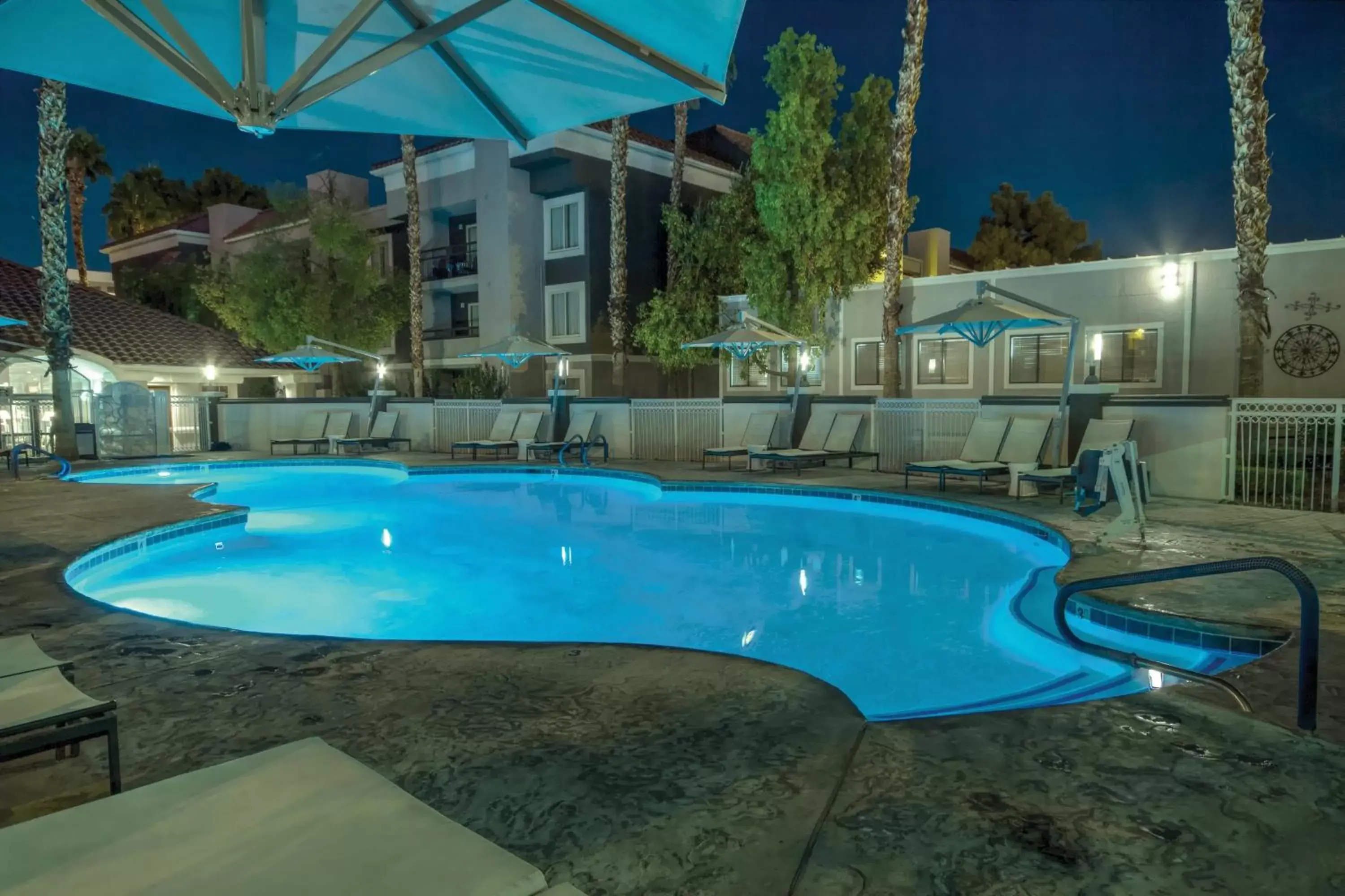 Swimming Pool in Desert Rose Resort