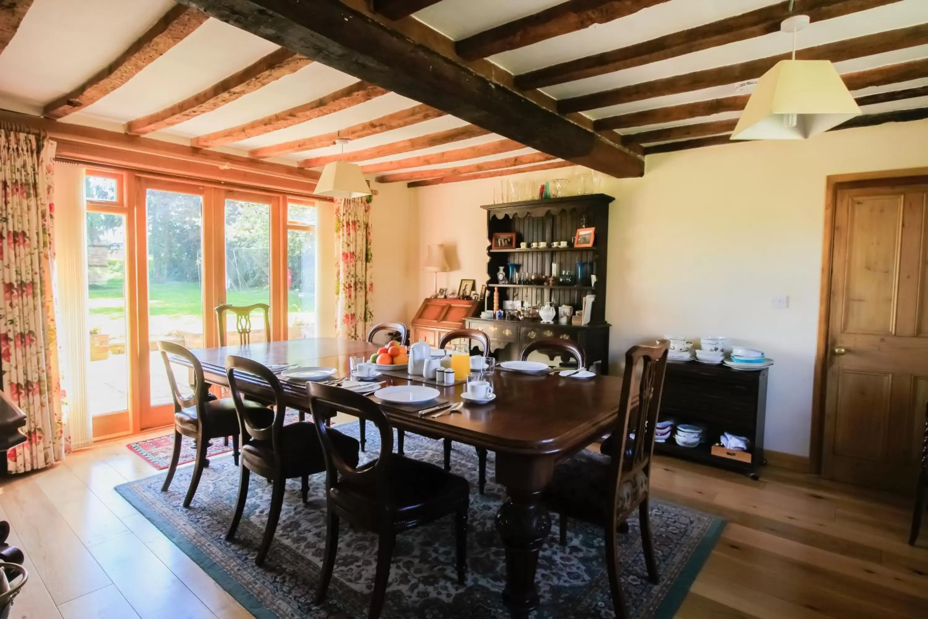 Dining Area in Three Ways Farmhouse B&B