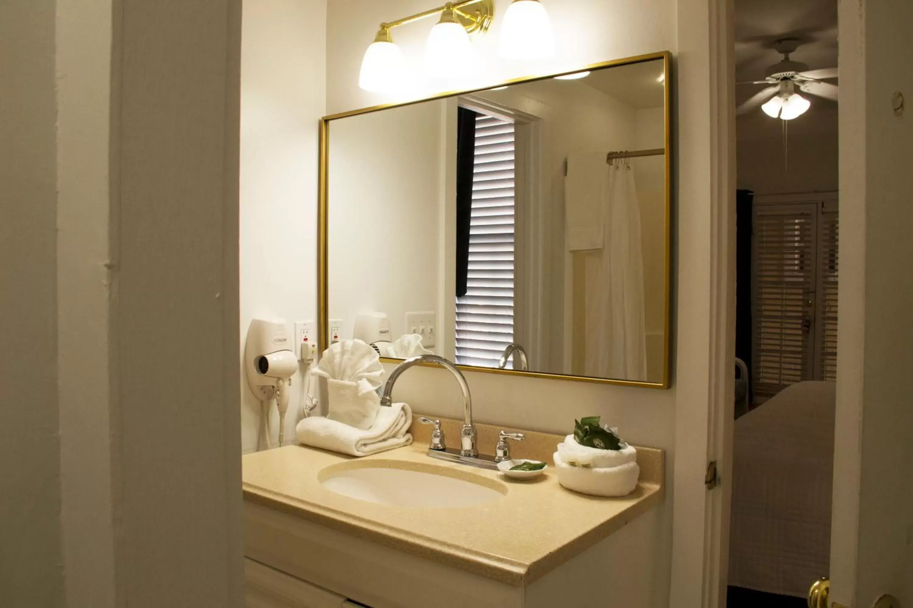 Bathroom in Duval House