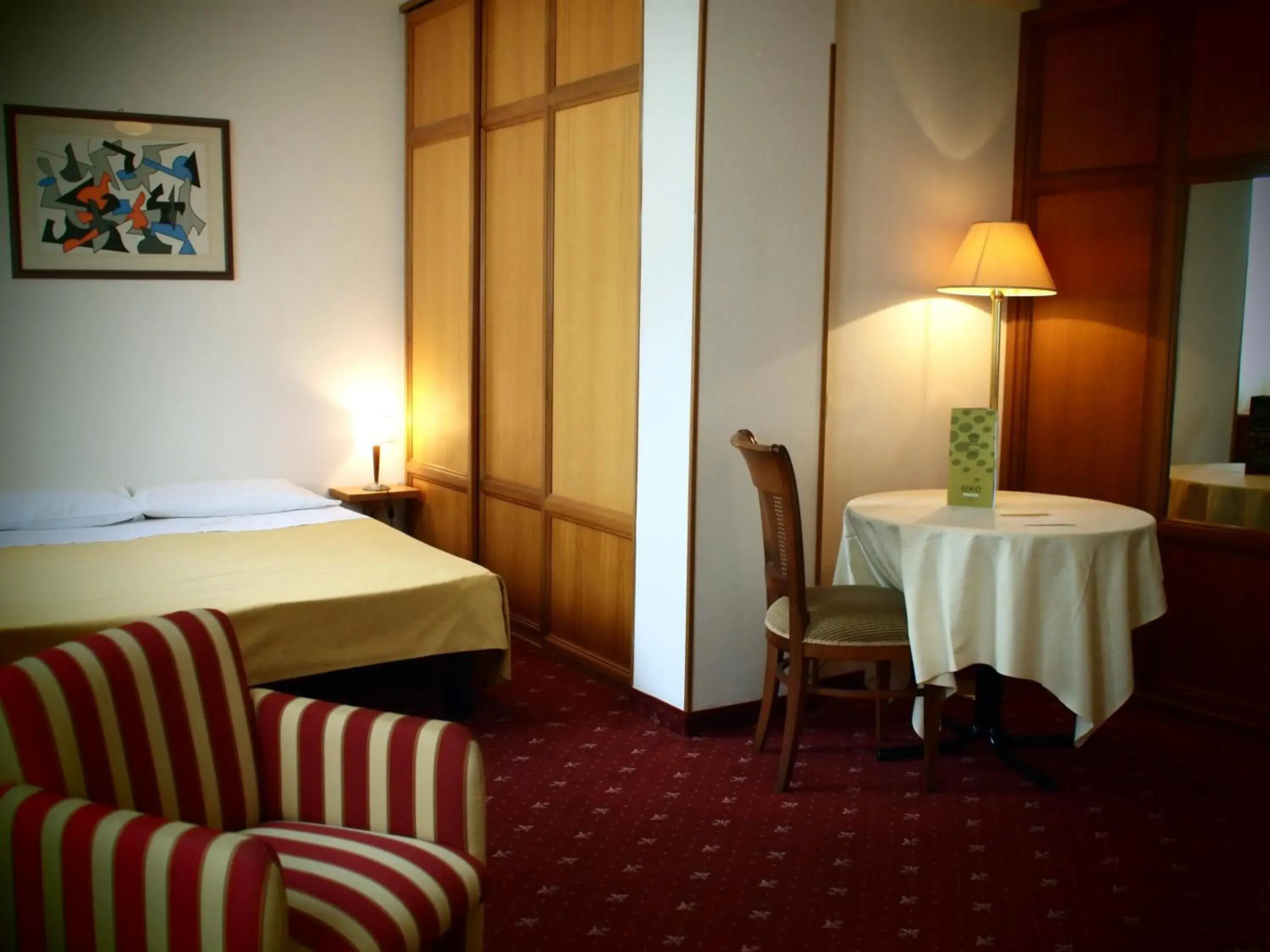 Photo of the whole room, Bed in Hotel Perusia La Villa