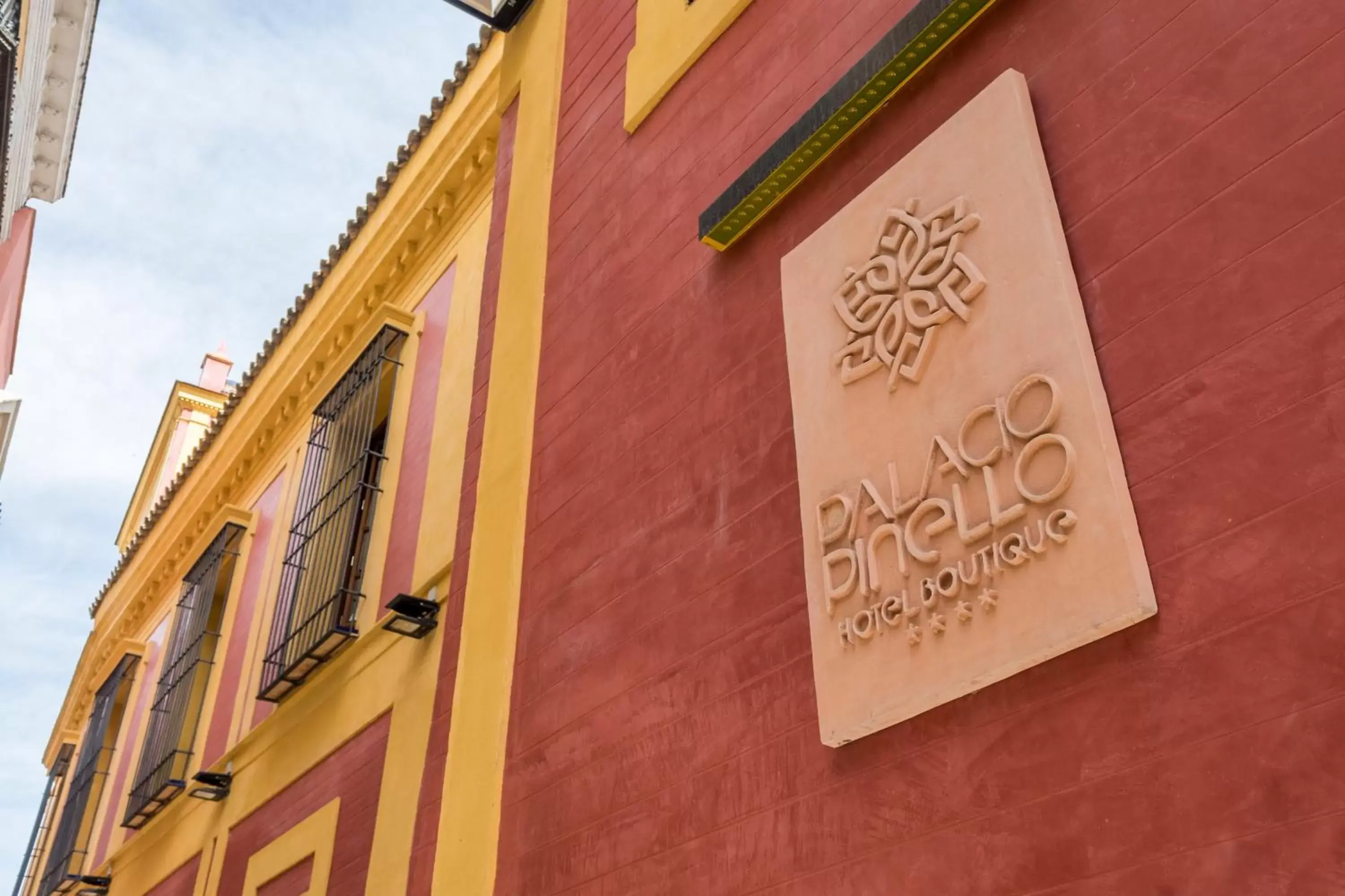 Property building, Logo/Certificate/Sign/Award in Palacio Pinello