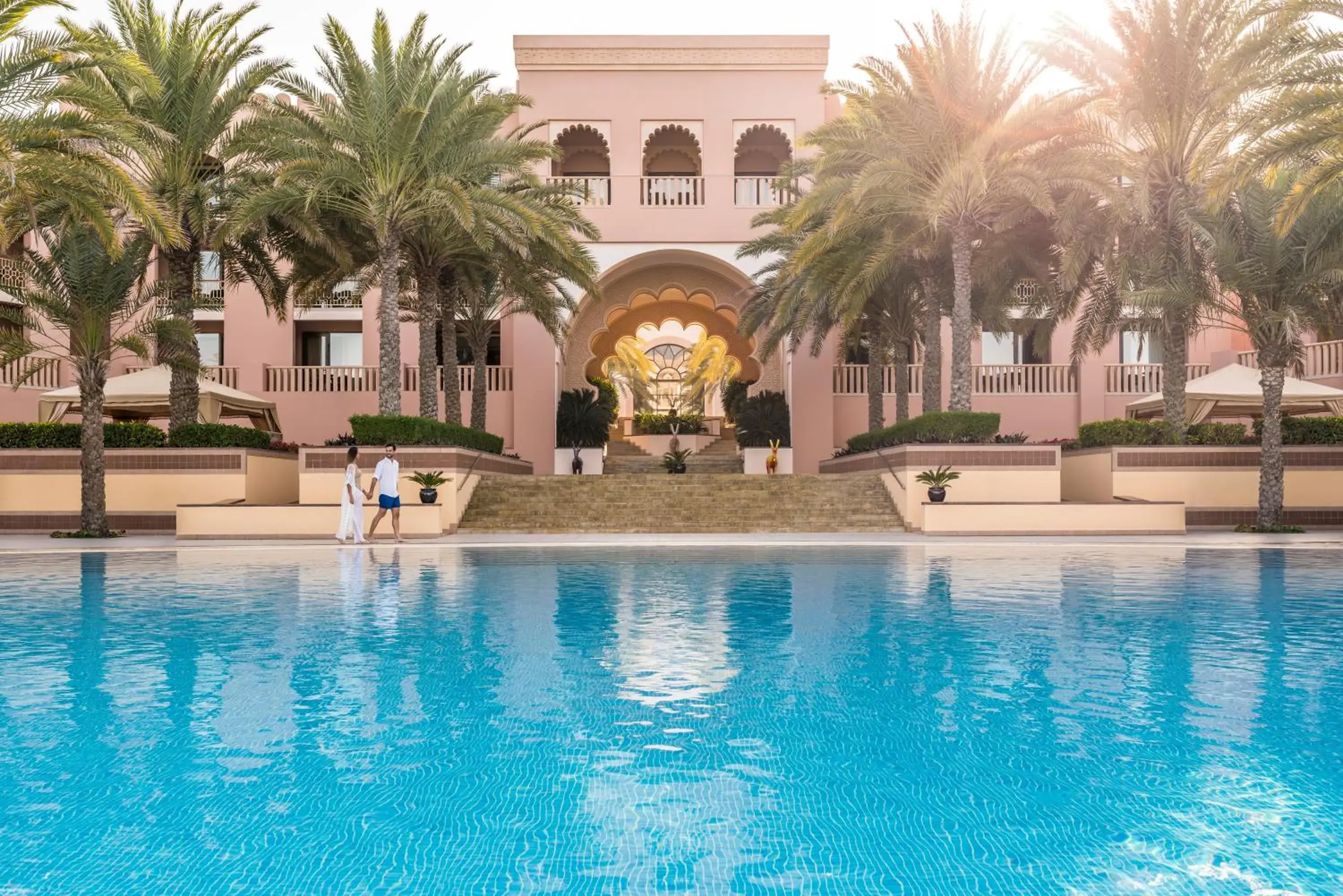 Swimming Pool in Shangri-La Al Husn Resort & Spa
