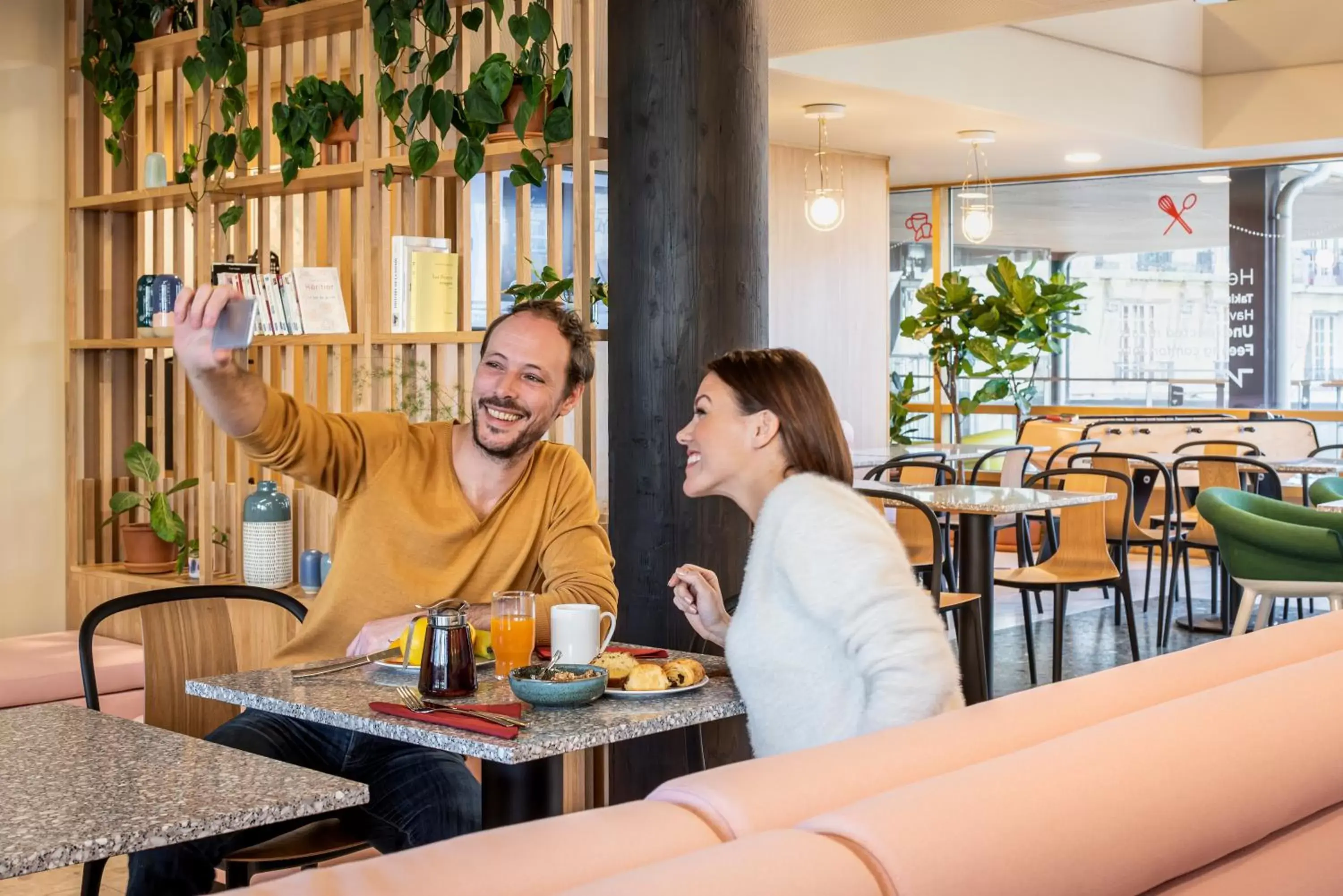 Restaurant/places to eat in Aparthotel Adagio Paris Nation Restaurant/places to eat in Aparthotel Adagio Paris Nation