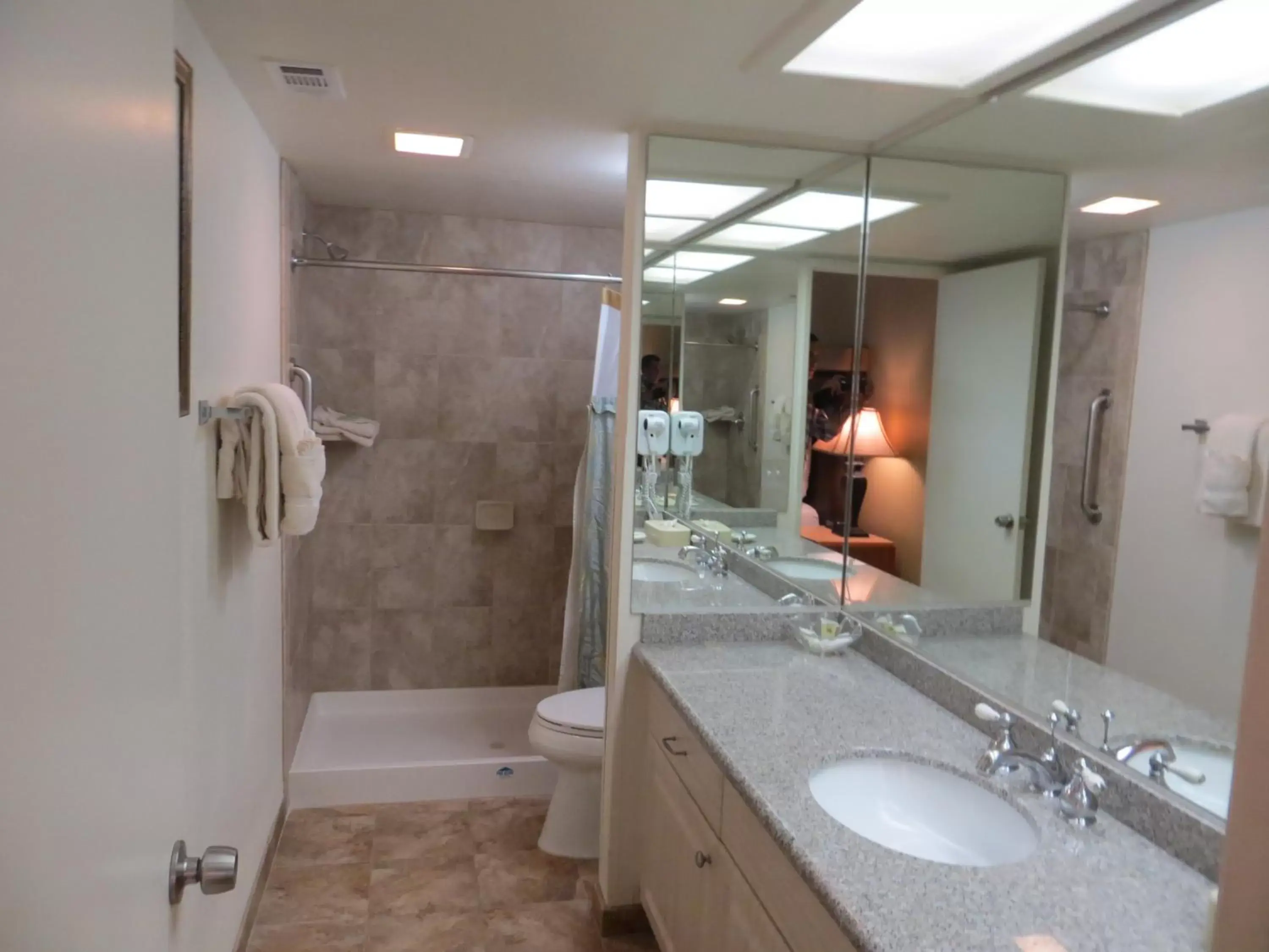 Shower, Bathroom in Desert Breezes Resort