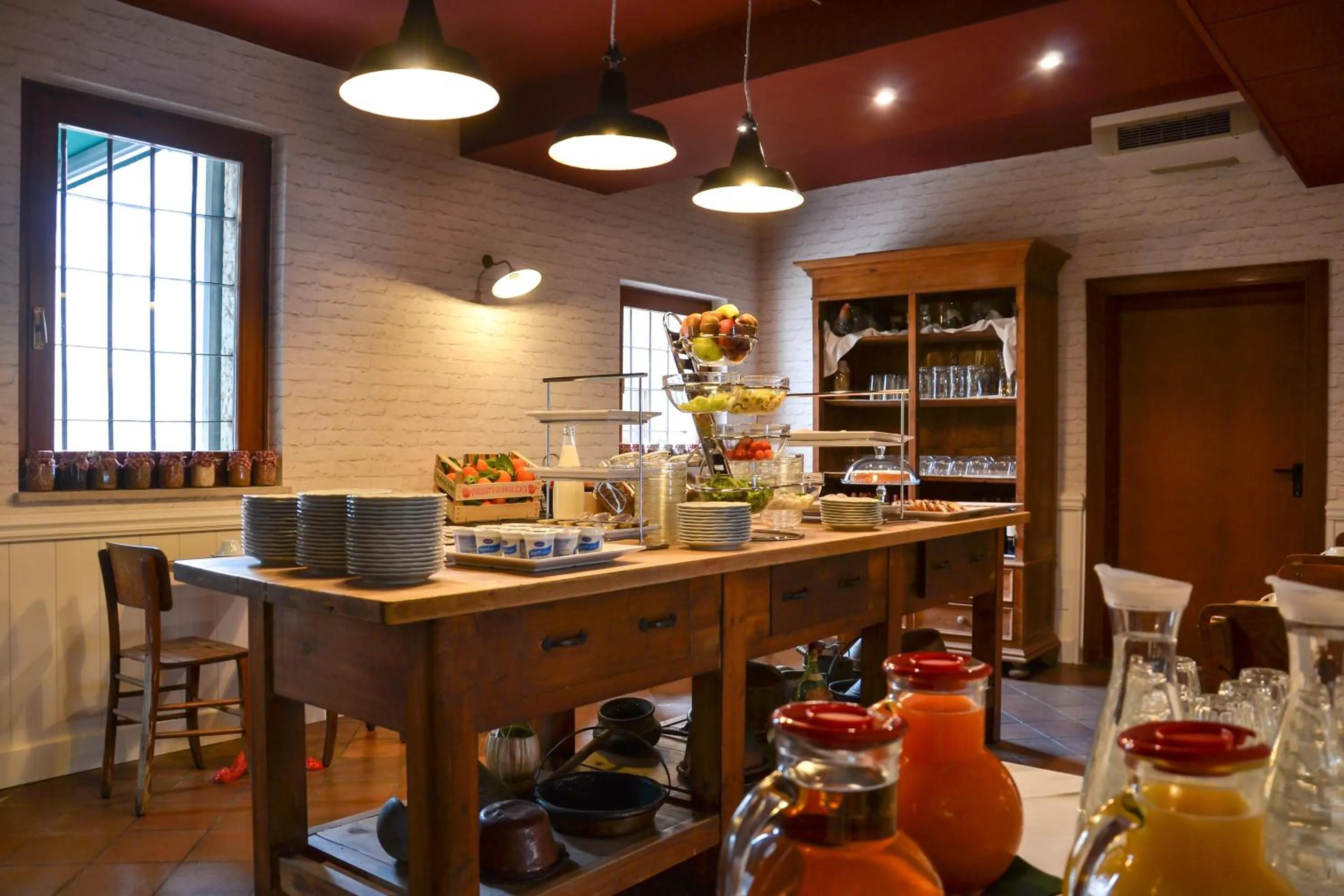 Restaurant/places to eat in Hotel Bardolino