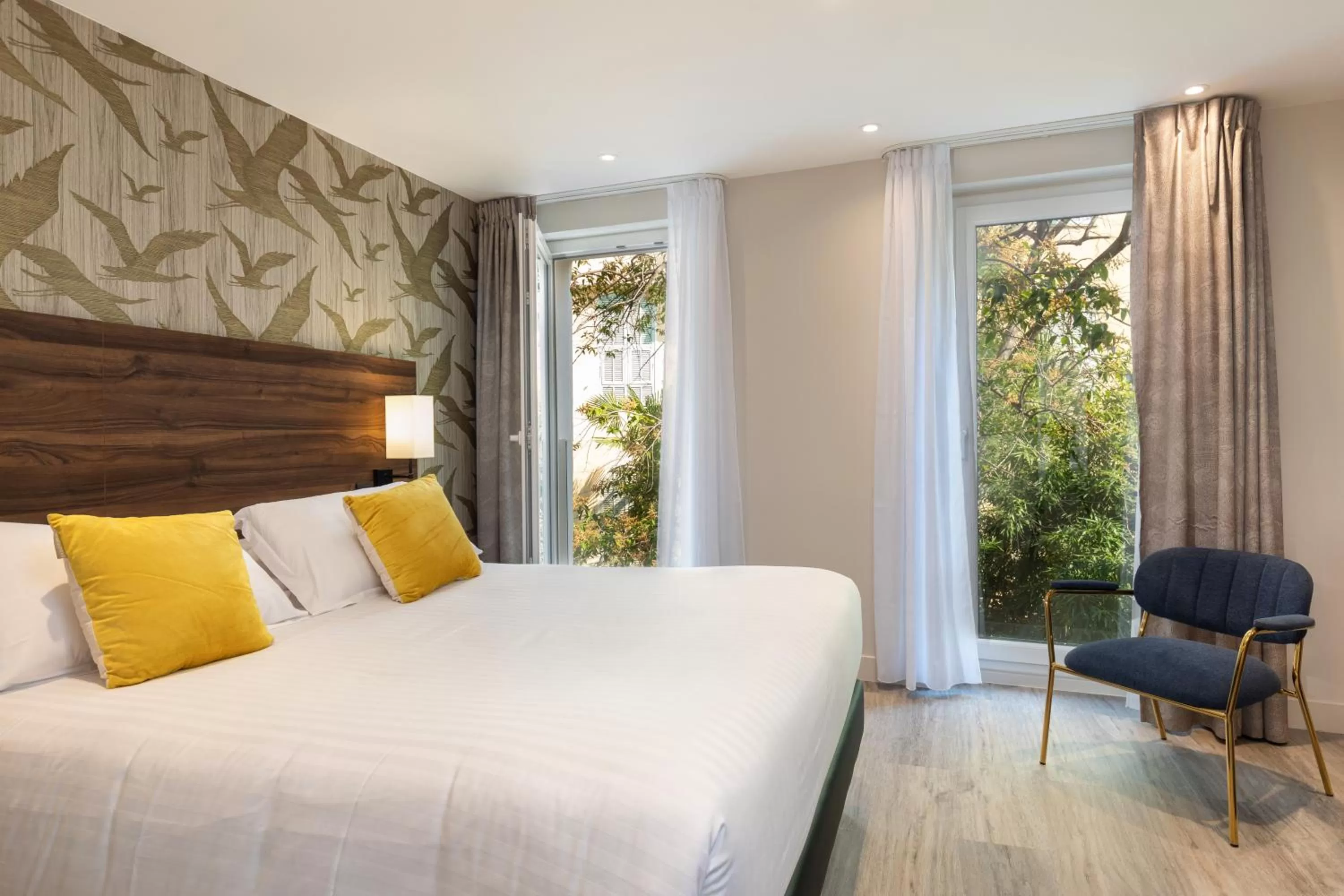 Photo of the whole room, Bed in Best Western Plus Hôtel Brice Garden Nice