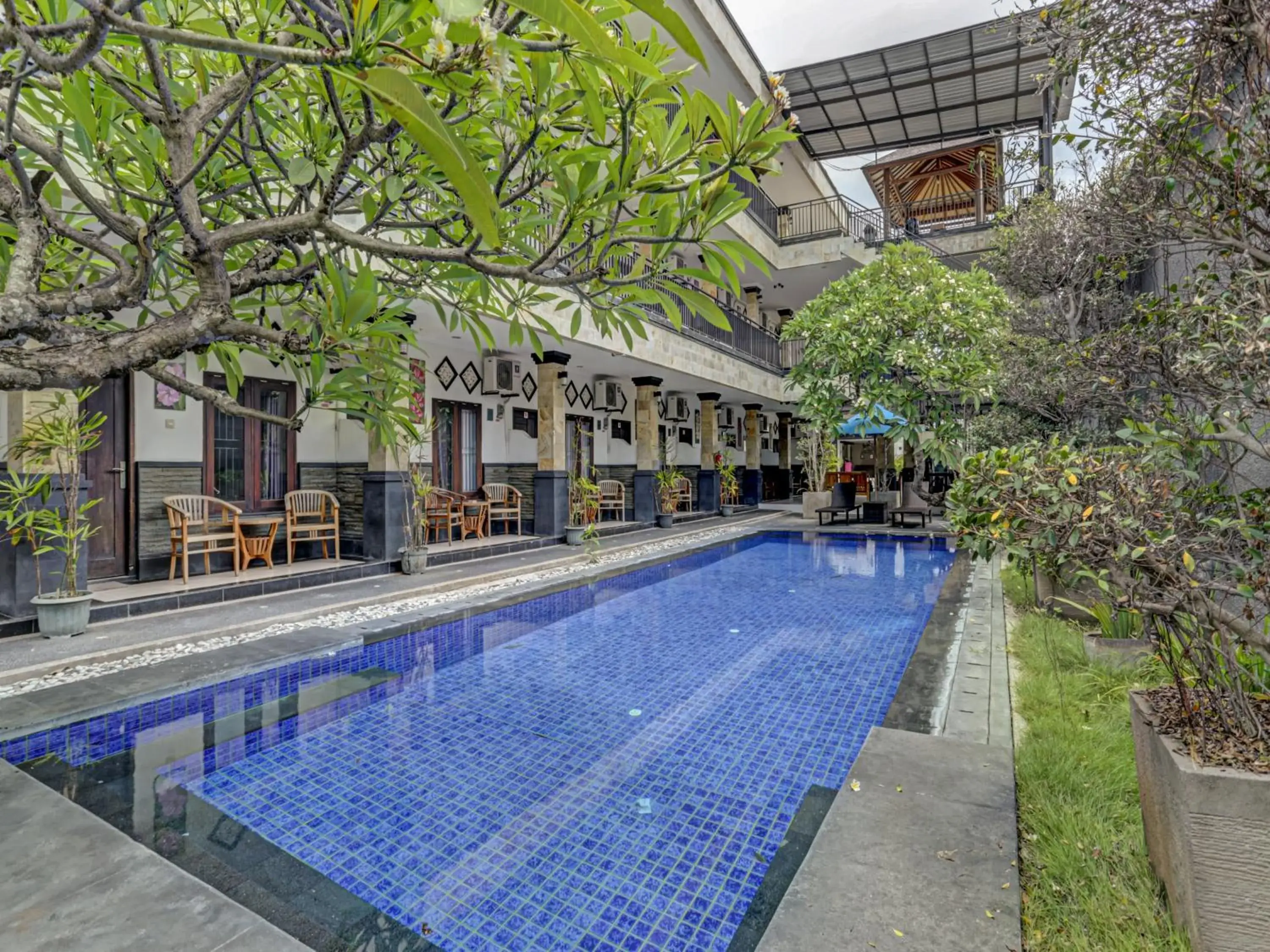 Swimming Pool in OYO 3904 Kiki Residence Bali