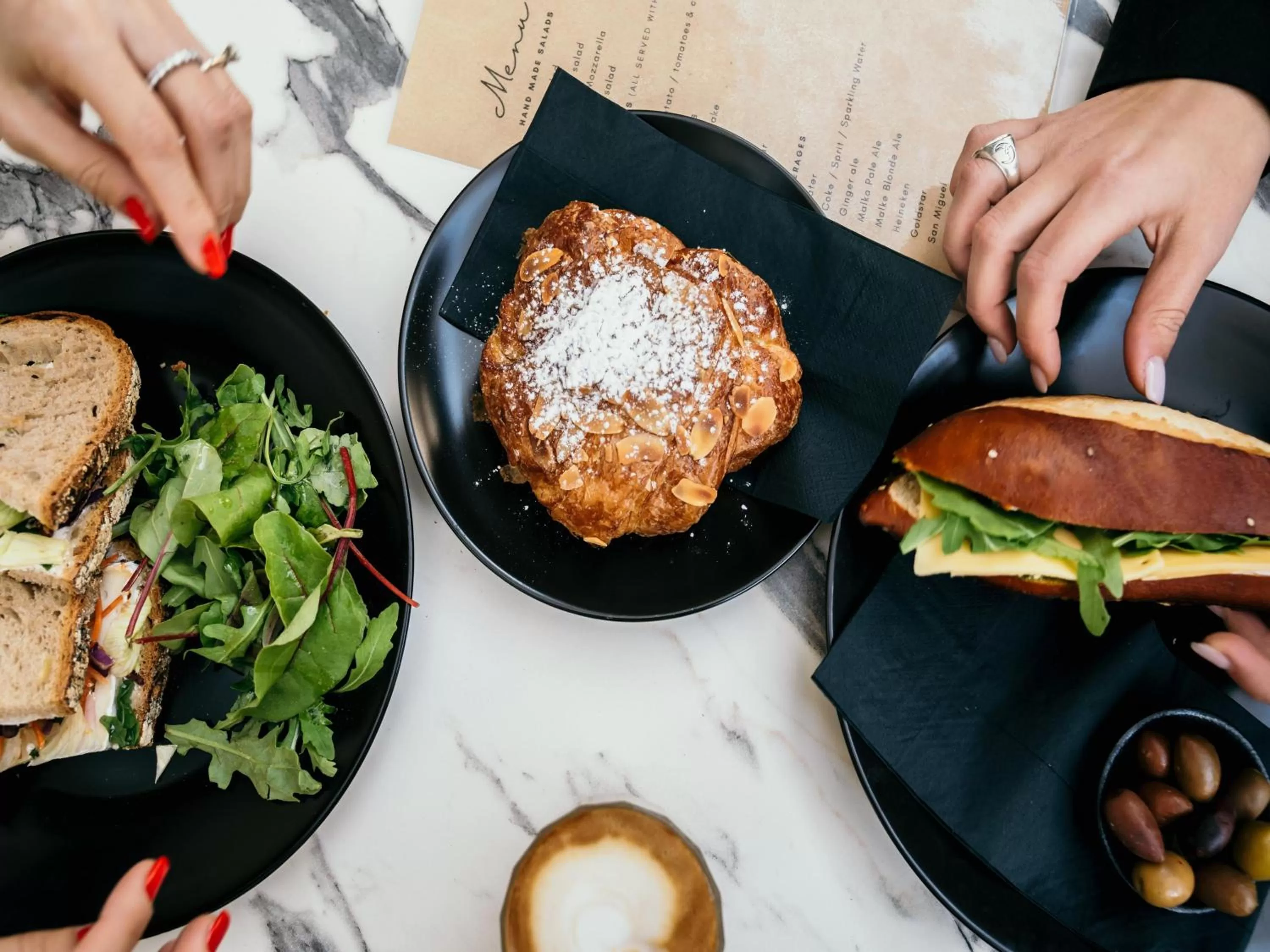 Food and drinks in DeBlox living - Ben Avigdor Apartments