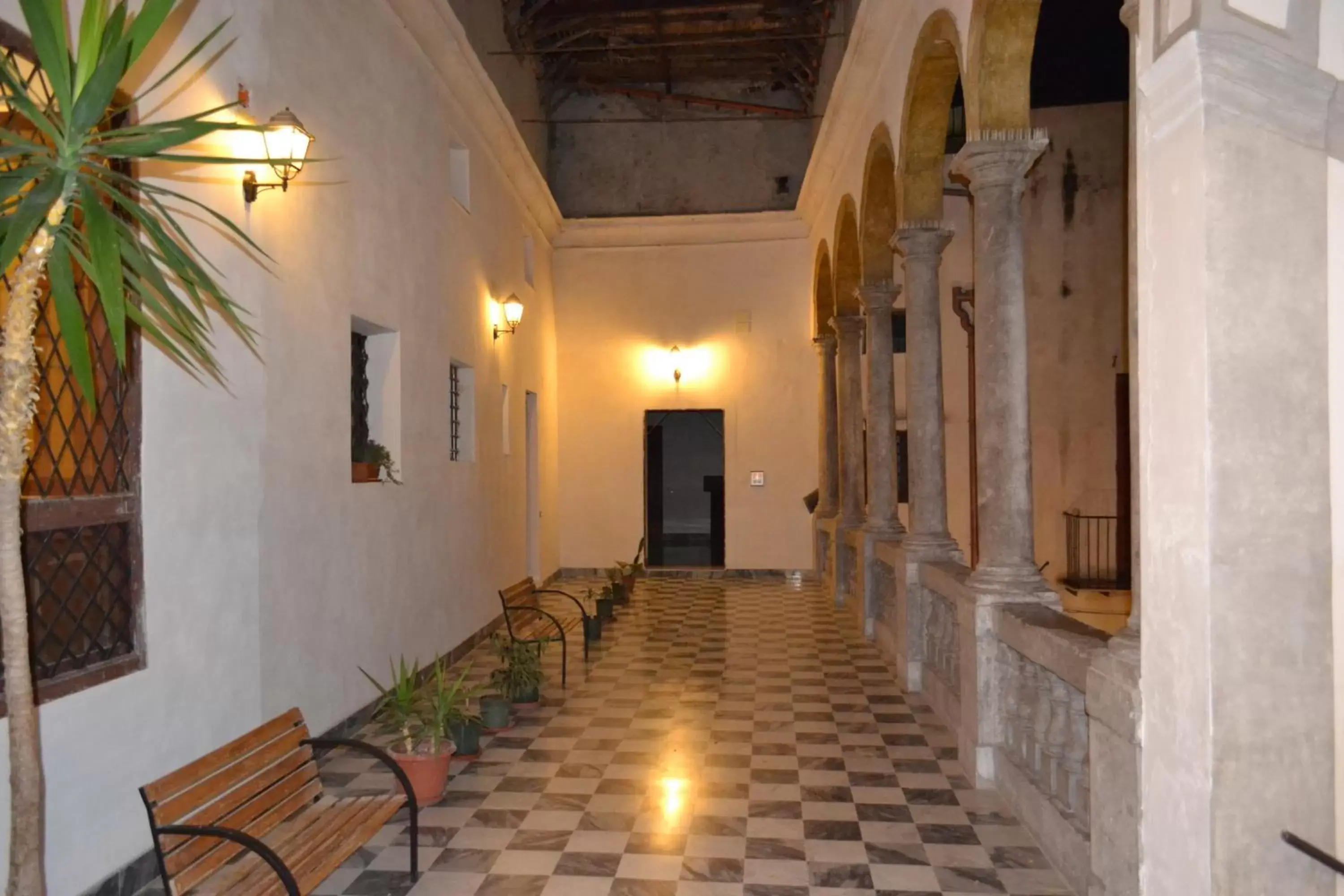 Patio in B&B Palazzo Corvino