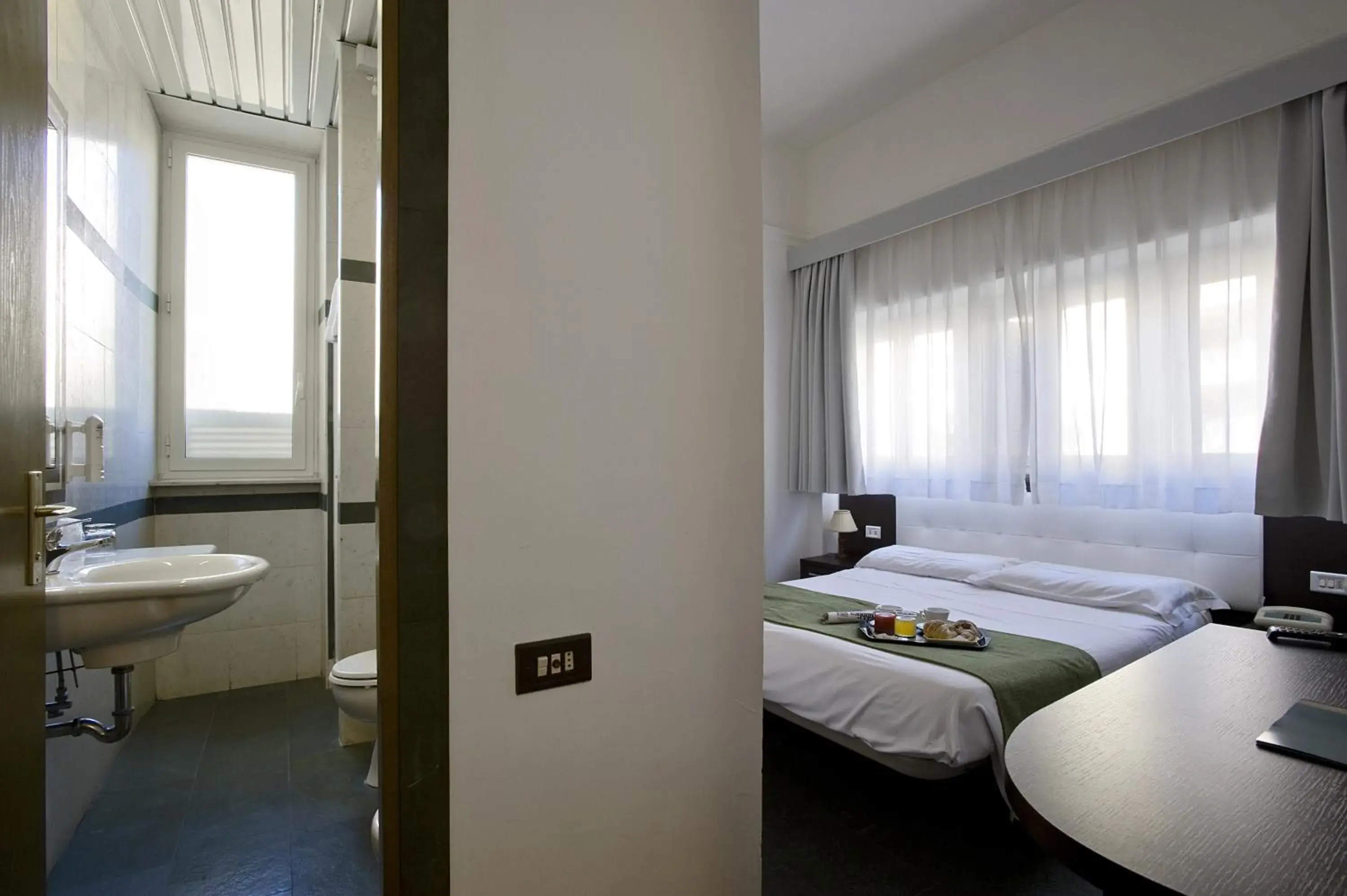 Photo of the whole room, Bathroom in Dipendenza Hotel Bellavista