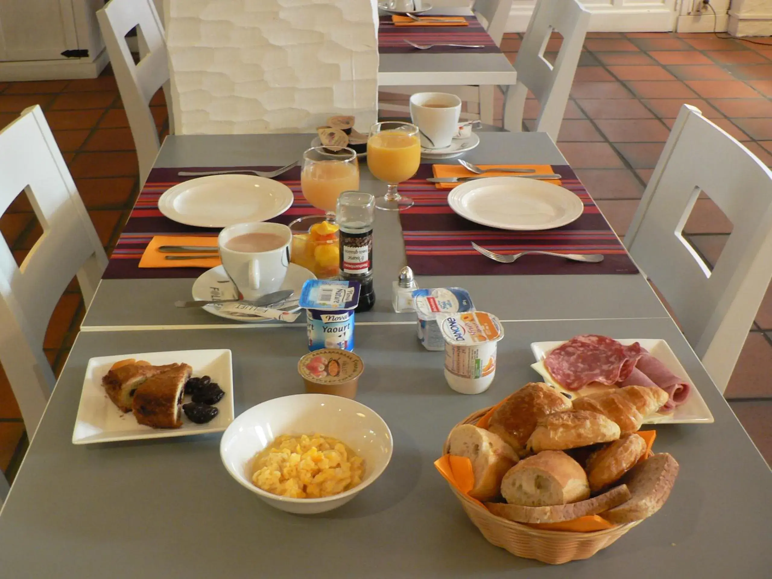 Buffet breakfast, Breakfast in Hôtel Les Alizés
