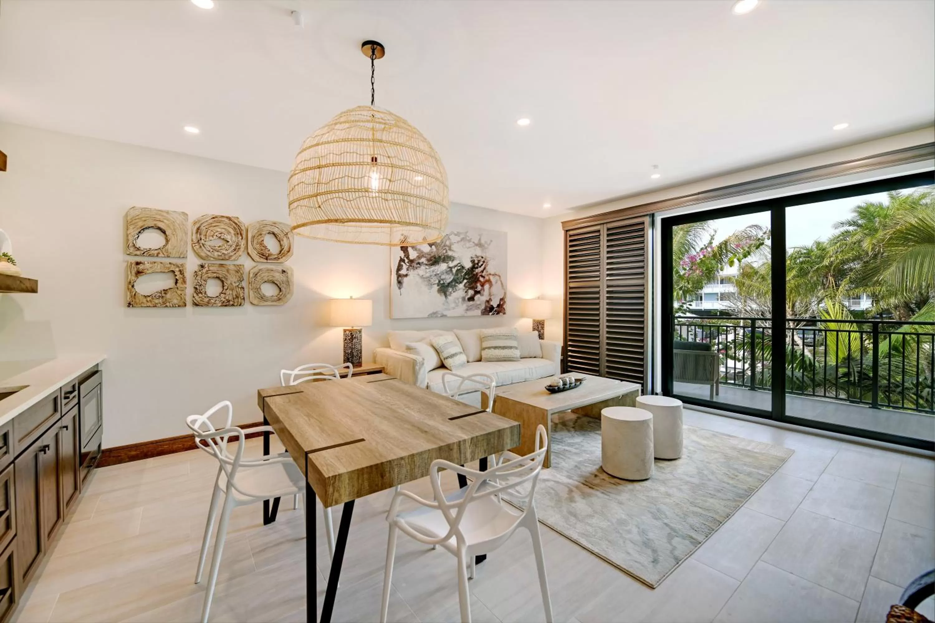 Living room in Bali Hai Beachfront Resort and Spa