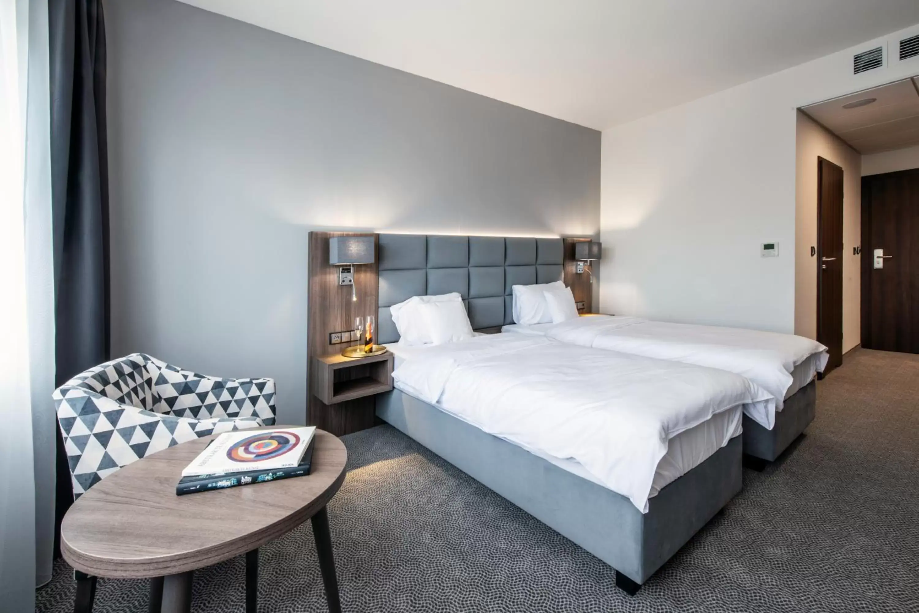 Twin Room - single occupancy in DB Hotel Wrocław Twin Room - single occupancy in DB Hotel Wrocław