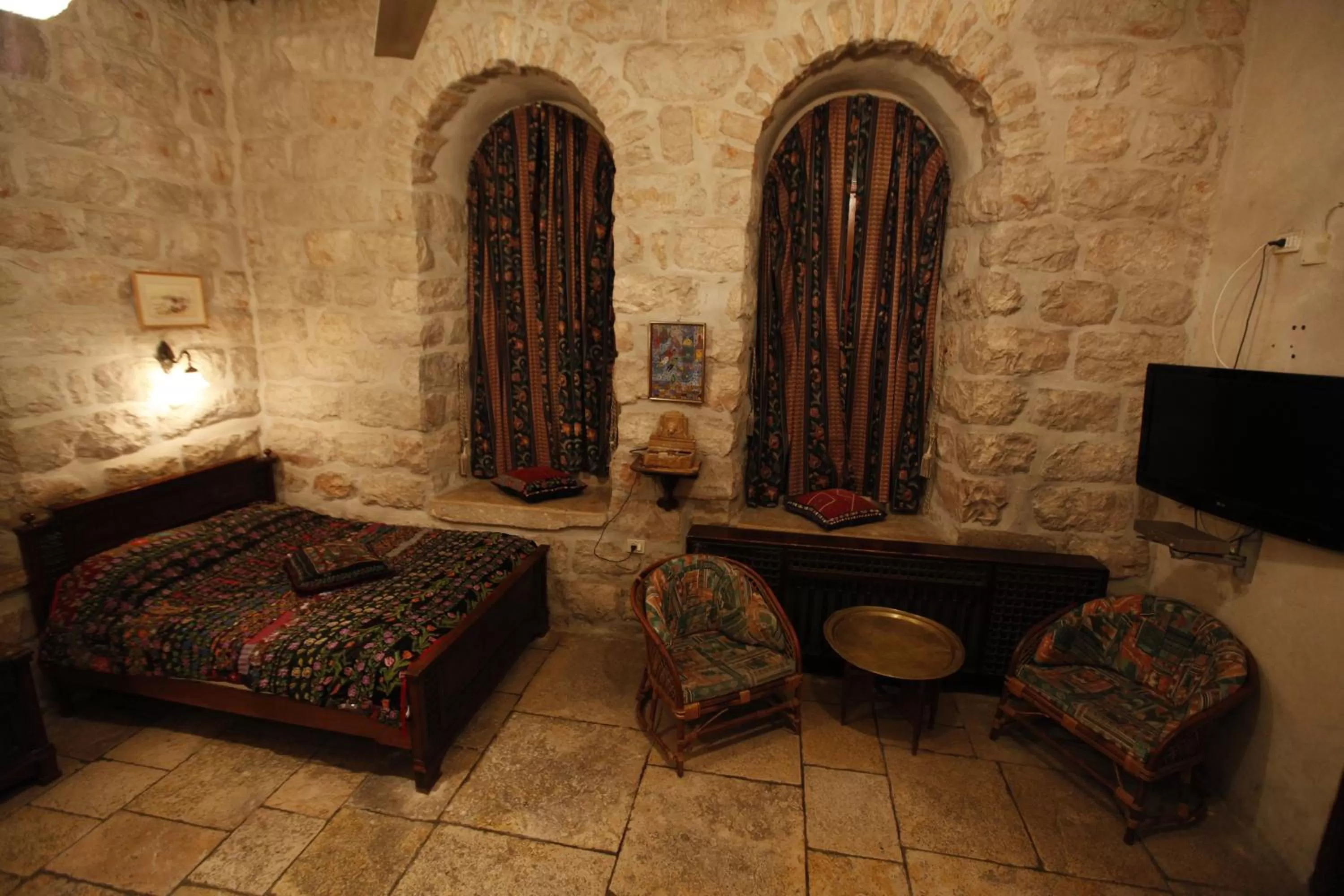 Coffee/tea facilities, Bed in Jerusalem Hotel