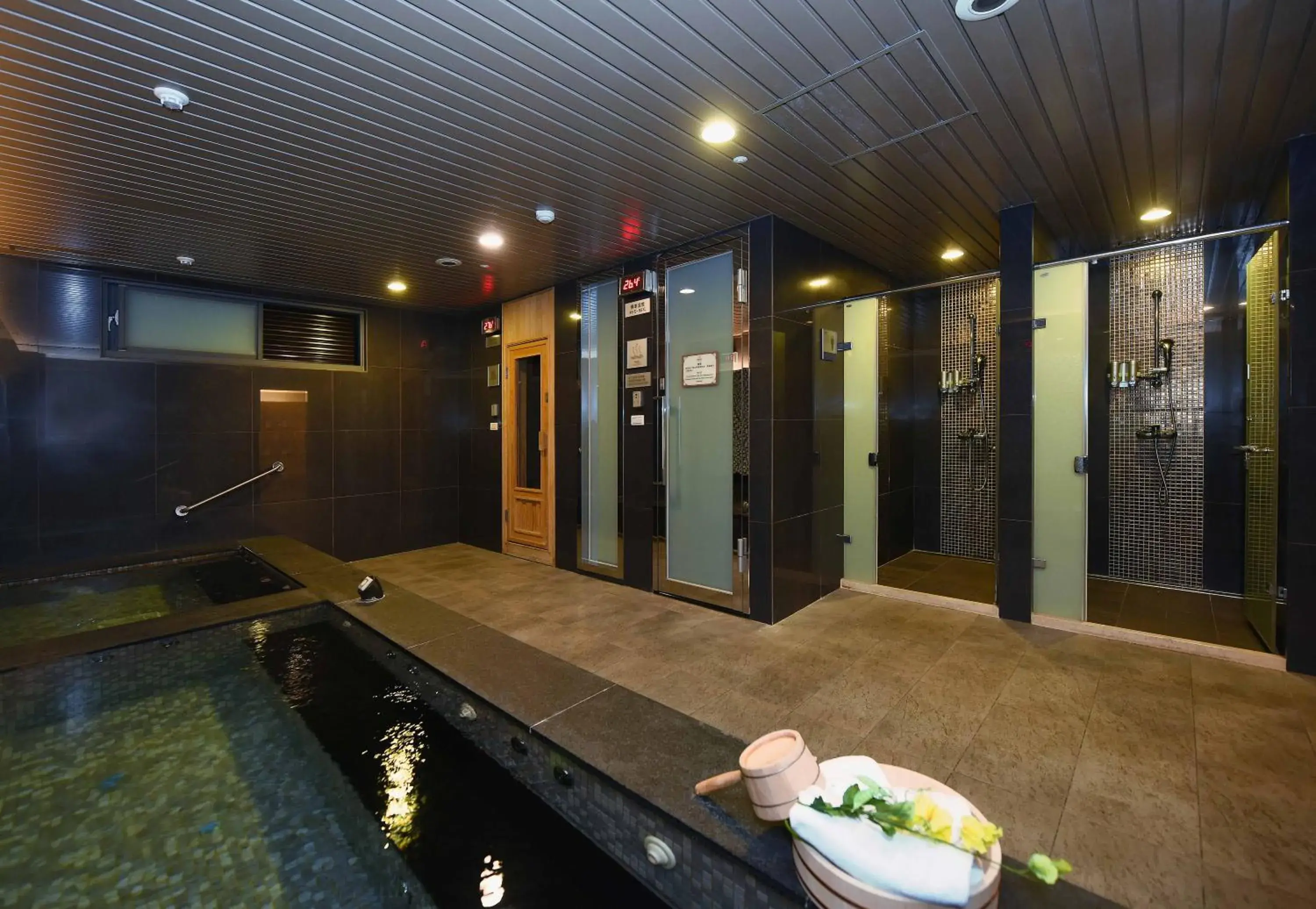 Spa and wellness centre/facilities in Fullon Hotel Taipei, East