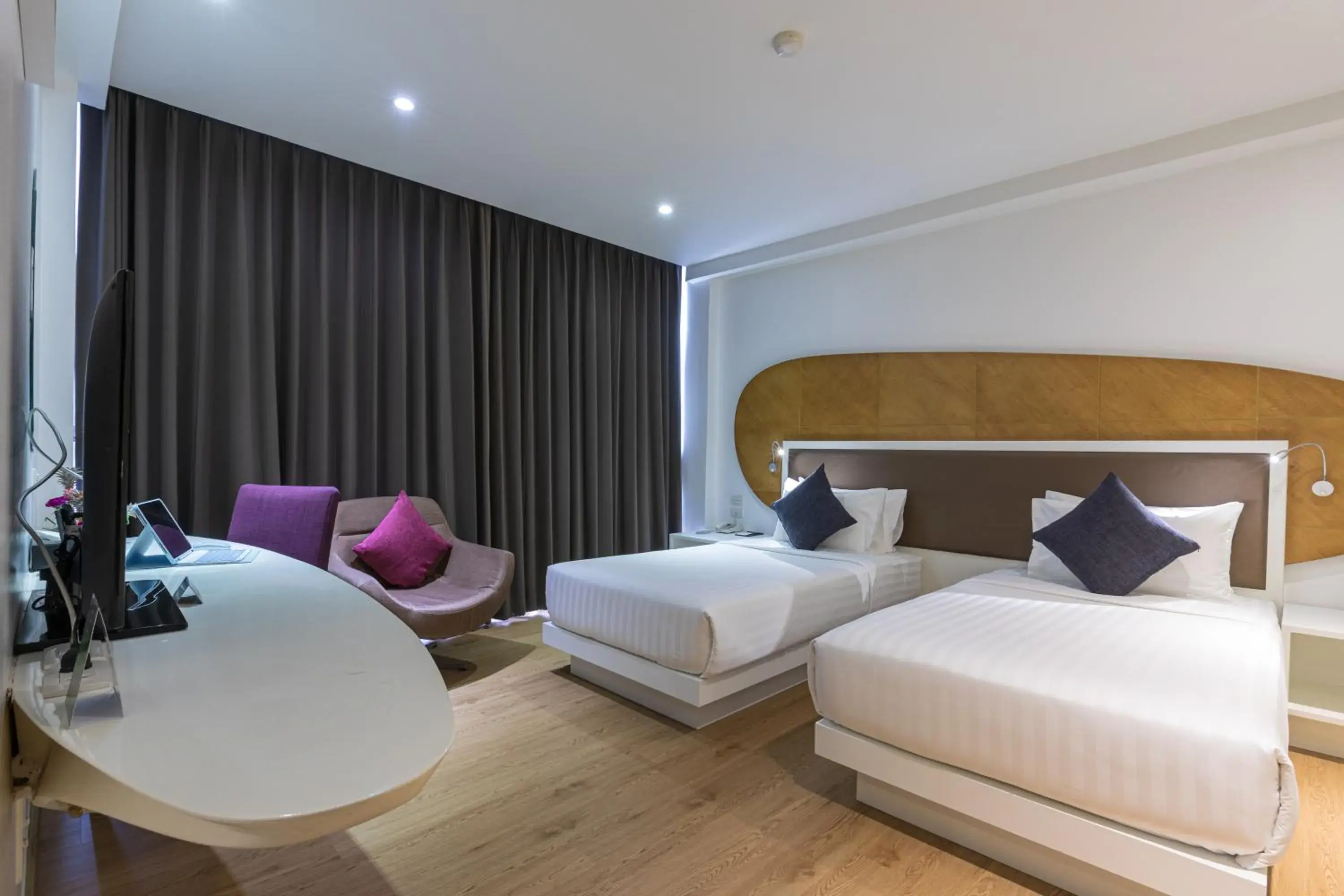 Bed in Hotel Icon Bangkok Sukhumvit 2
