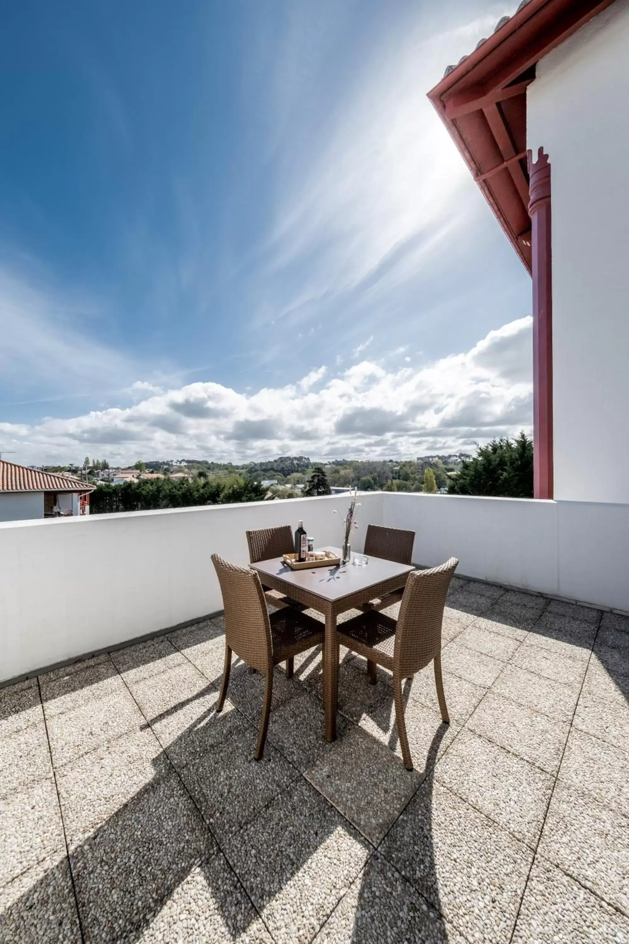 Résidence Chateau d'Acotz - Avec piscine à 600m des plages à Saint-Jean-de-Luz