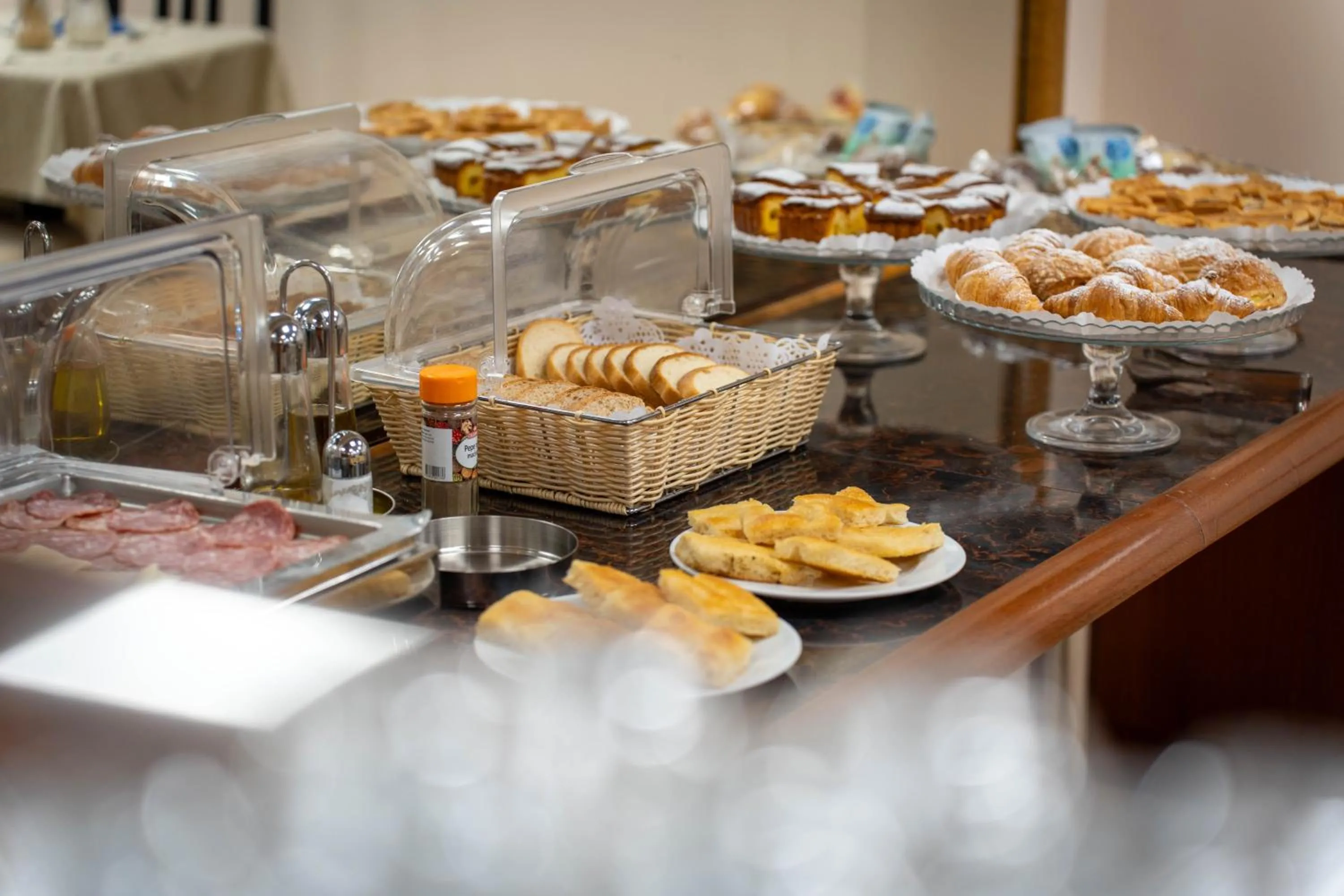 Breakfast in Hotel Iris