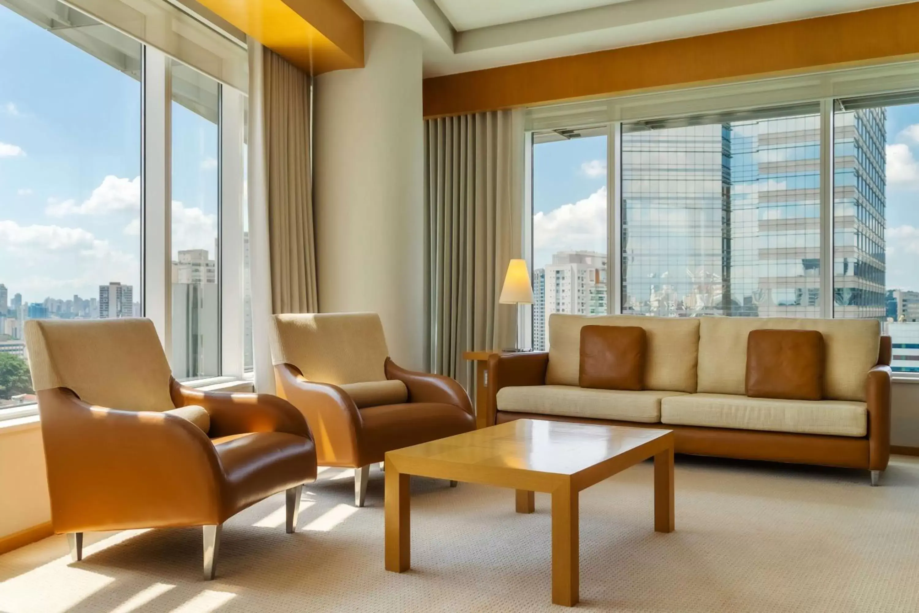 Photo of the whole room, Seating Area in Grand Hyatt São Paulo