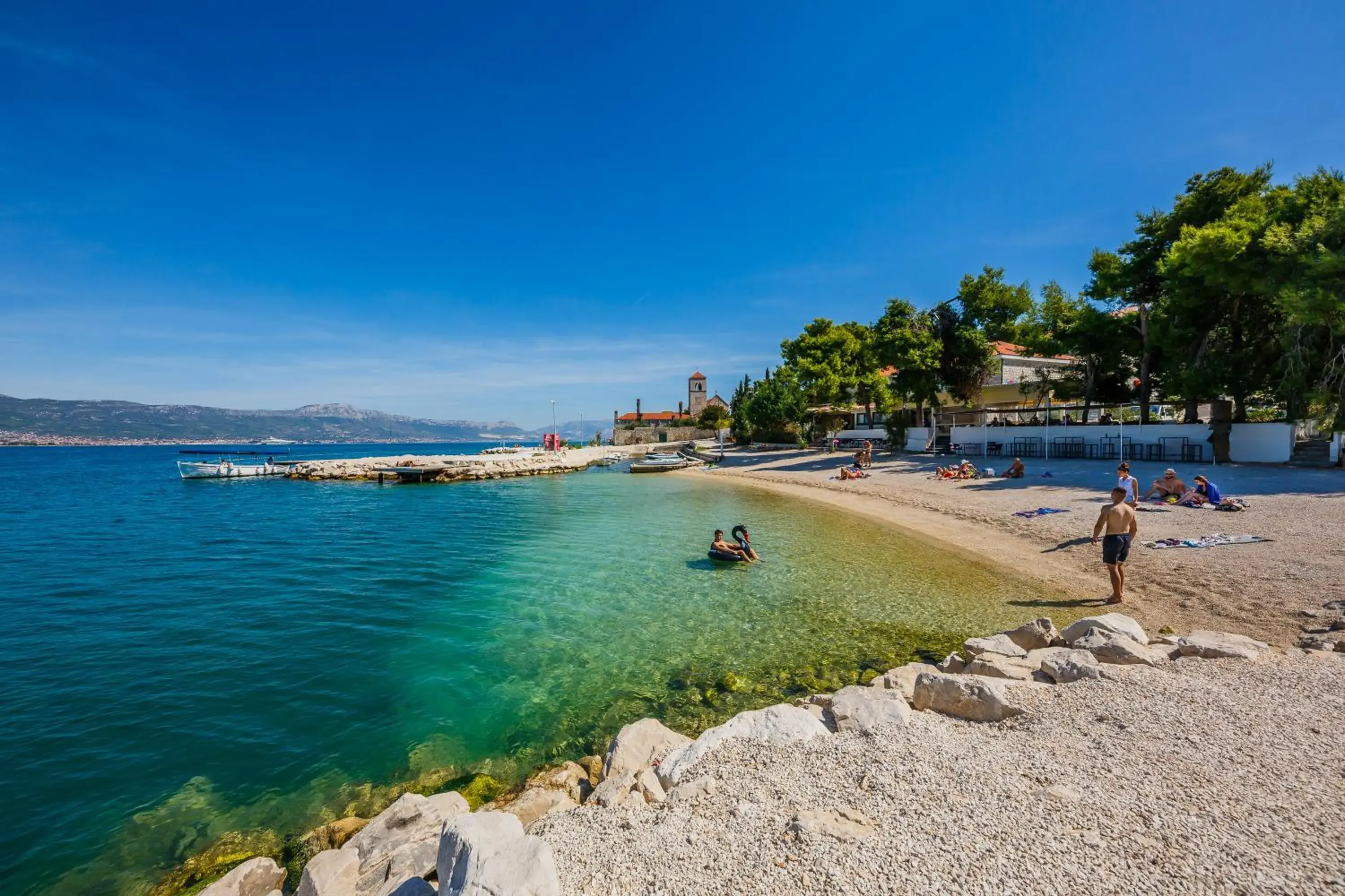 Beach in Hotel Sveti Kriz